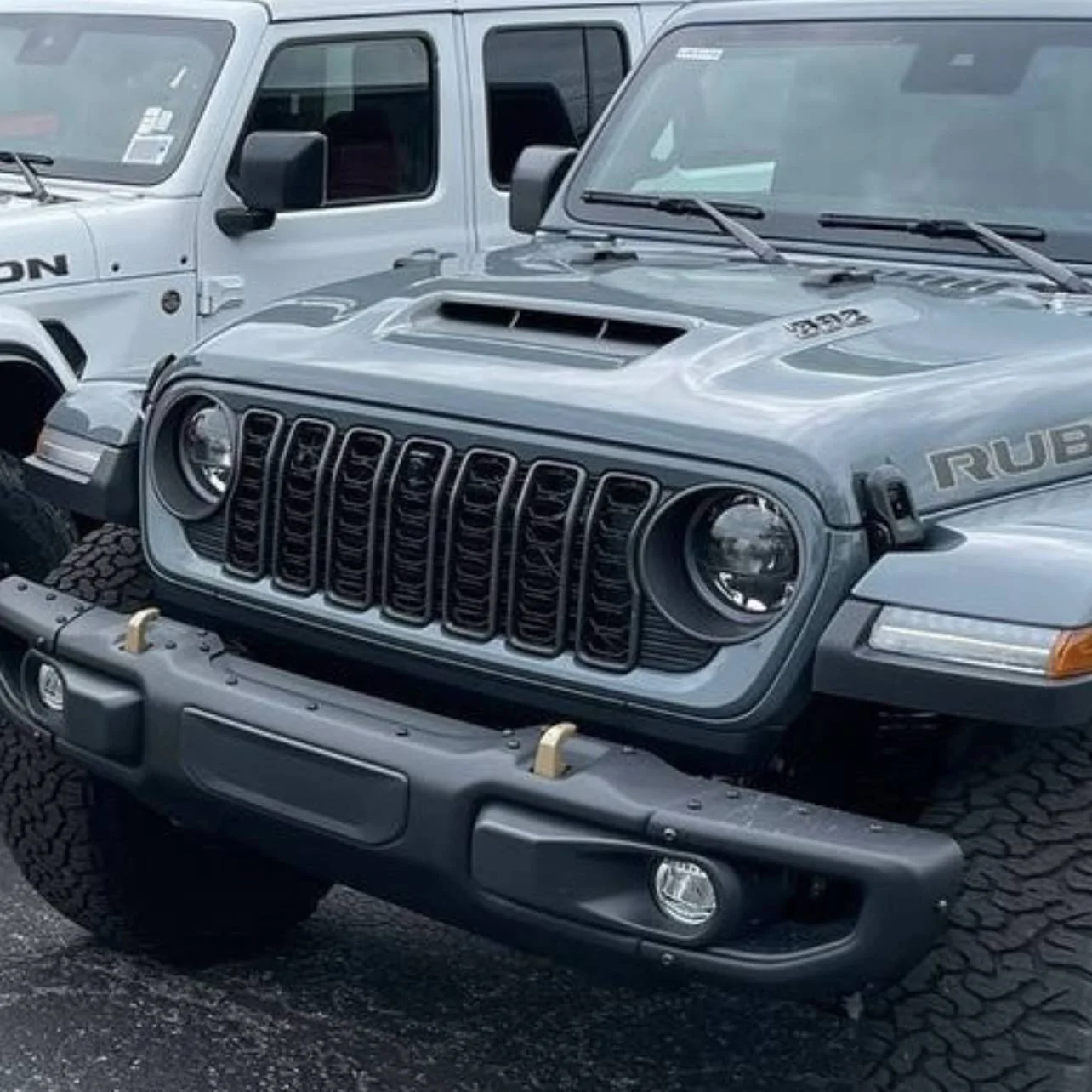 Jeep Wrangler JL New 2024 Wrangler Winch Bumper in person -- closeup photos IMG_5922