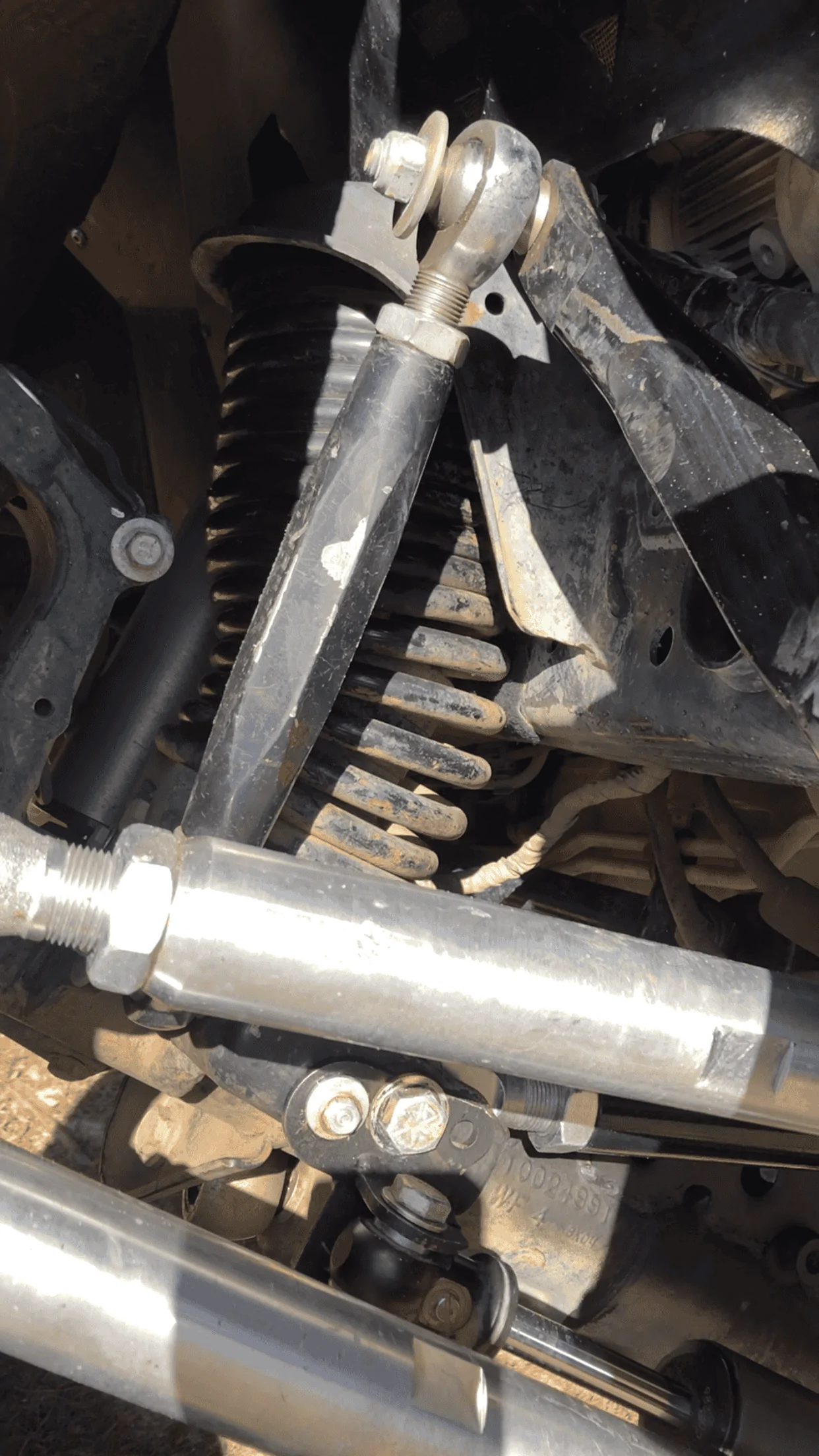 Jeep Wrangler JL Rock Krawler Upper Spring Isolator Modification (4xe/392/Diesel) 98B63232-1551-44E2-9C0D-697EC83464B2