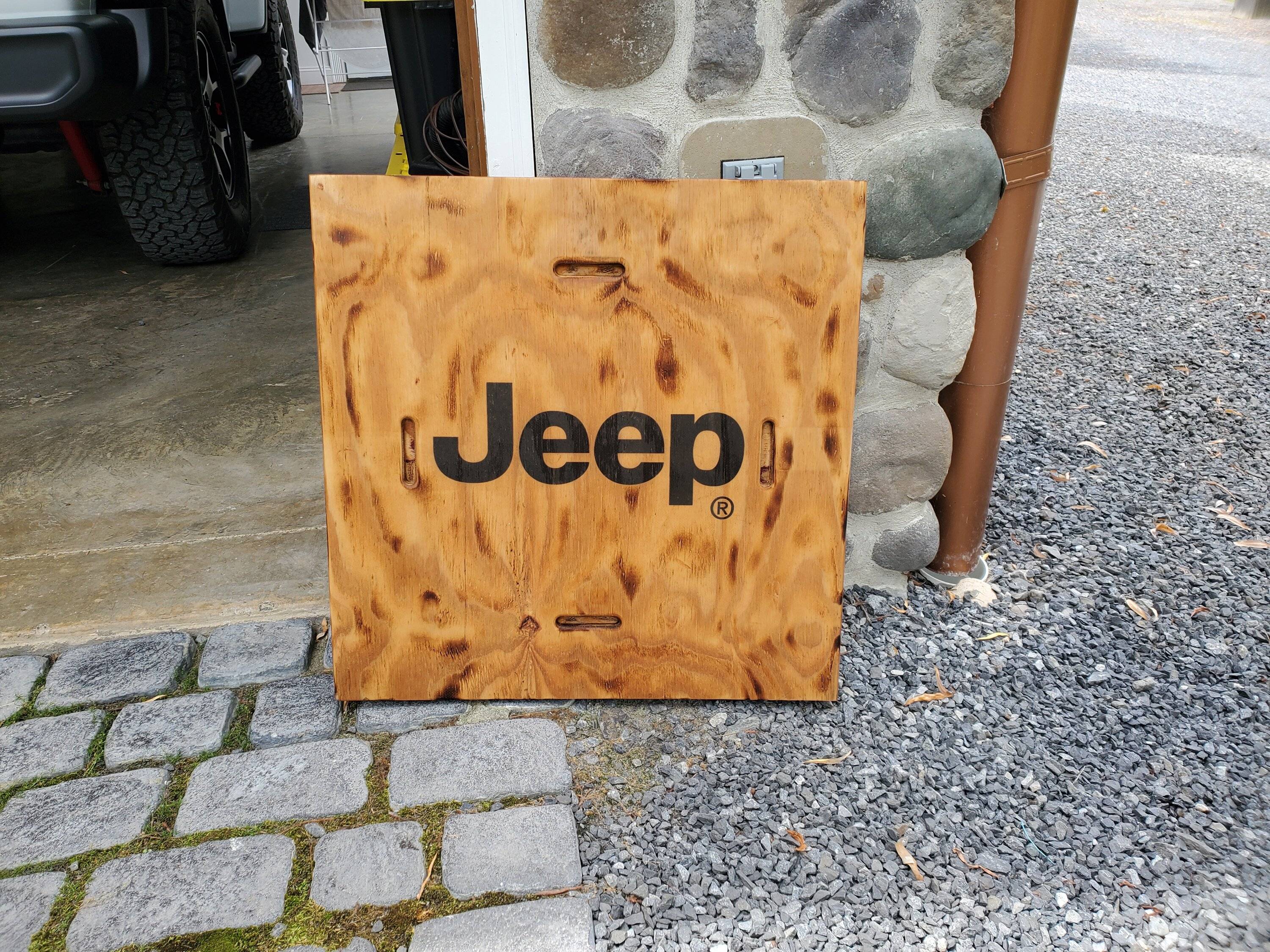 Jeep Wrangler JL Mopar crate > garage caddy conversion 20220731_112444