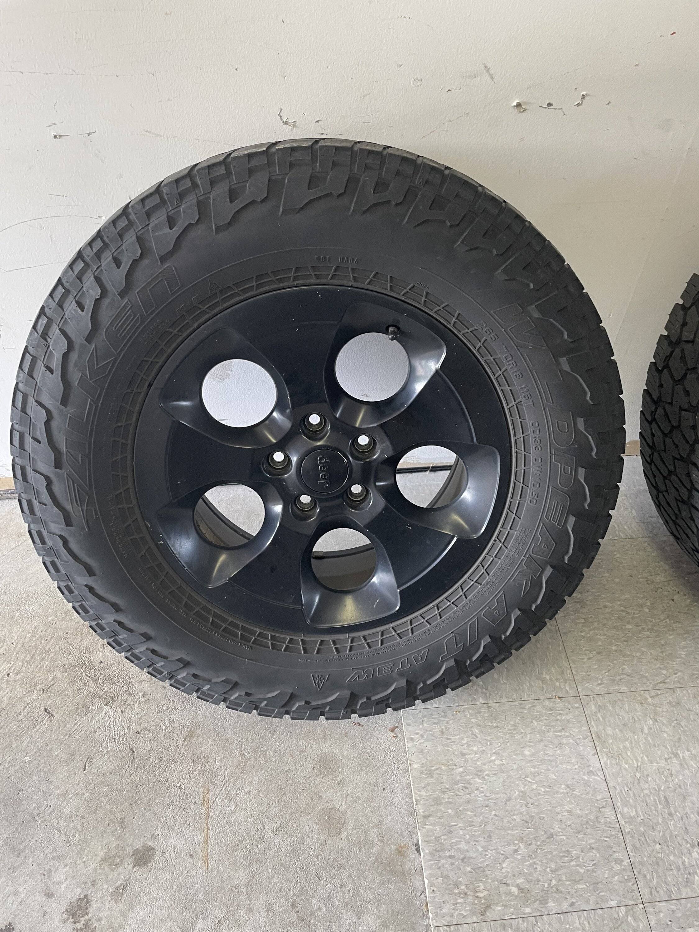 Jeep Wrangler JL F/S Wheels, Tires, spacers IMG_9563