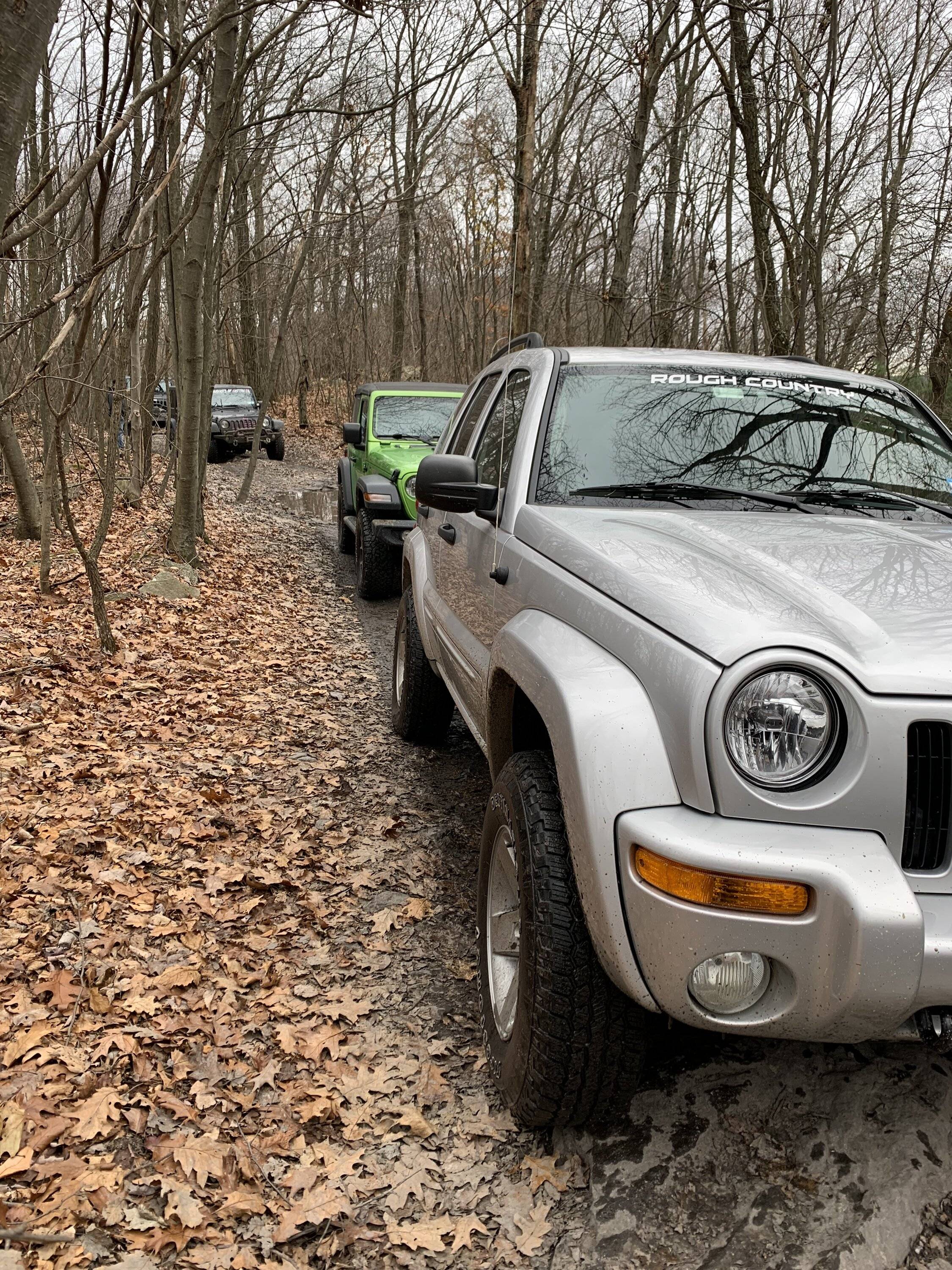 Jeep Wrangler JL Adventures in stock trim? IMG_4424.JPG