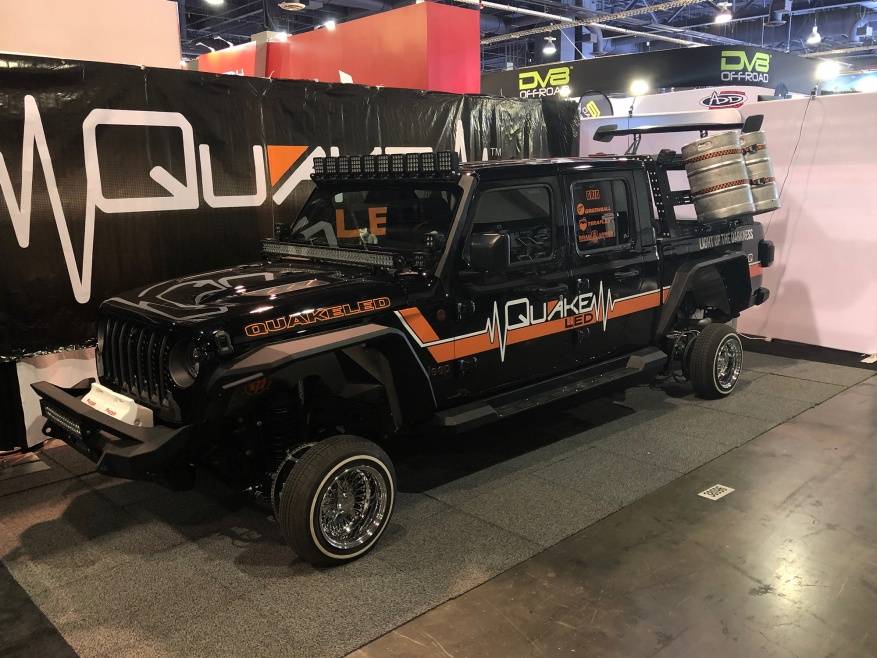 old-quake-tire-gladiator.jpg