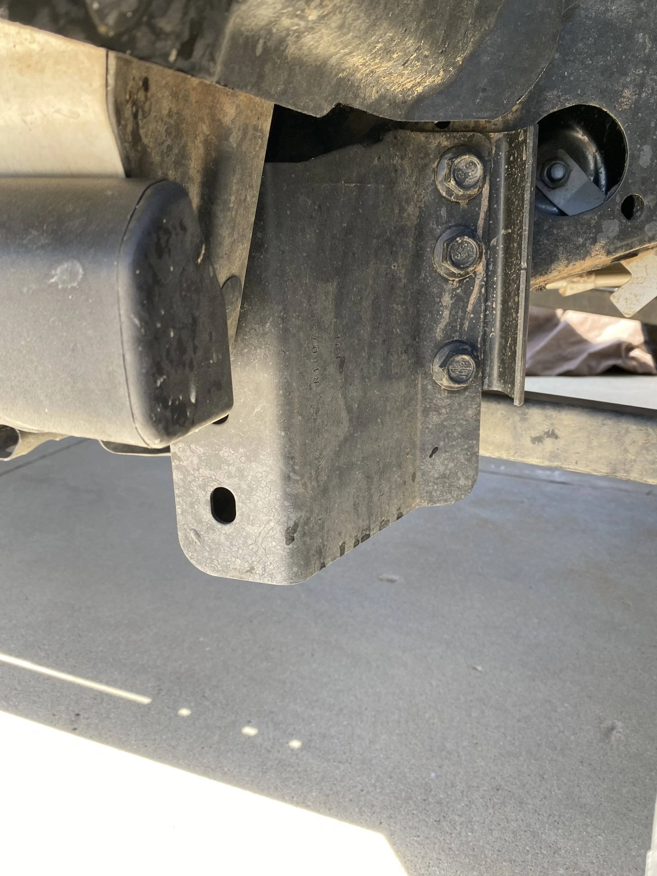 Jeep Wrangler JL Question about a bracket on the frame? IMG_2544