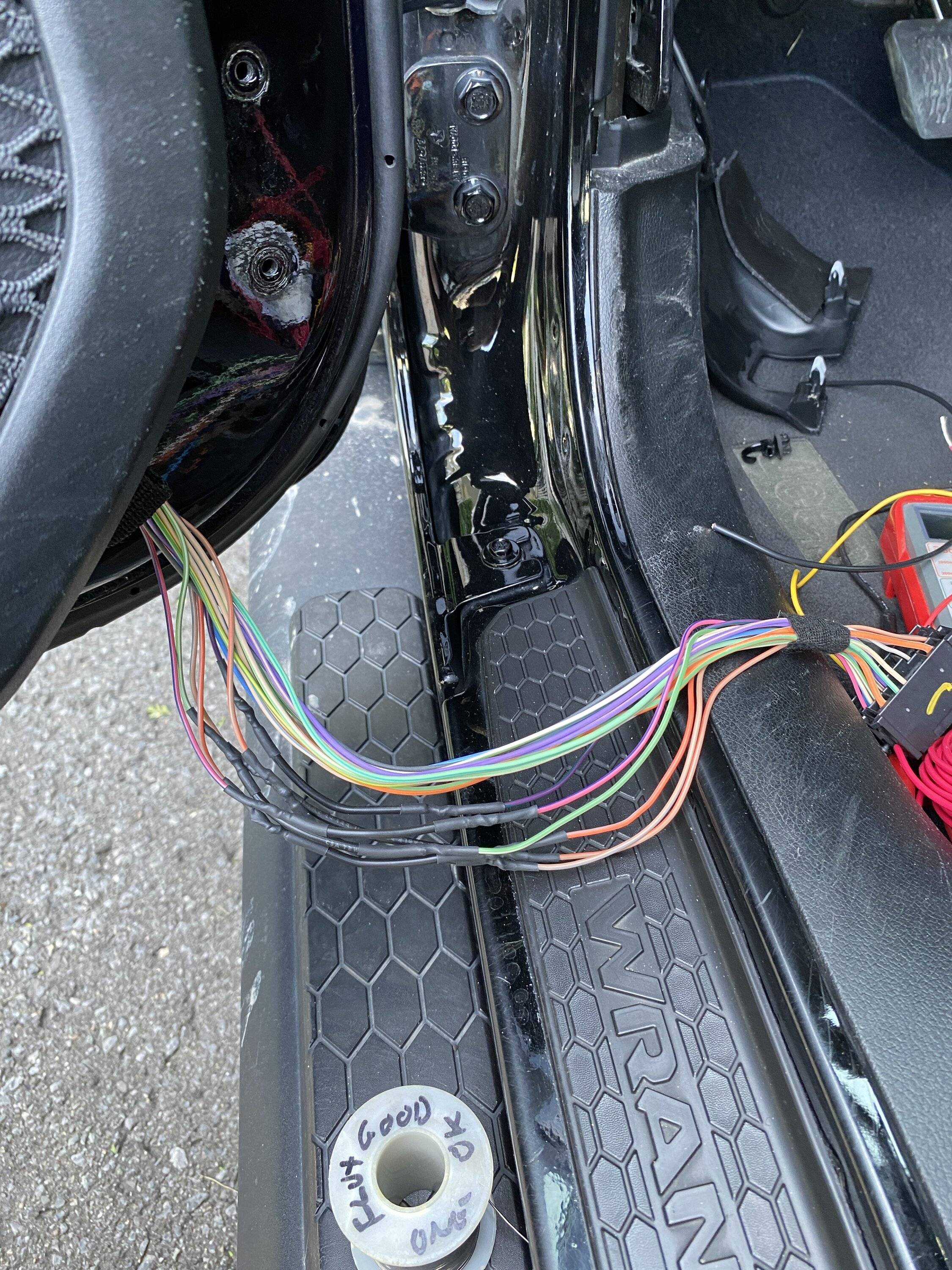 Jeep Wrangler JL Driver Door Lock/Unlock buttons not working F807EE94-DAF7-4551-A0F1-E98414EB2188