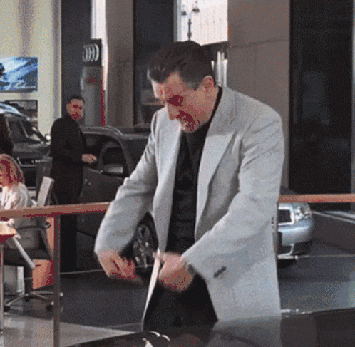 Jeep Wrangler JL Awful service experience the-manager-robert-de-niro