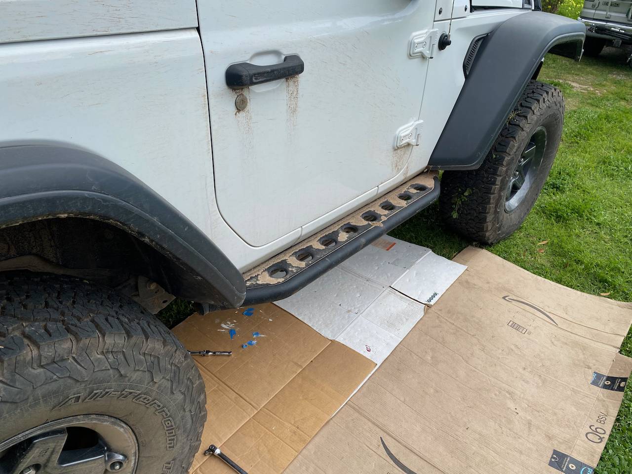Jeep Wrangler JL free JL (2dr) AEG sliders AEG slider right sid