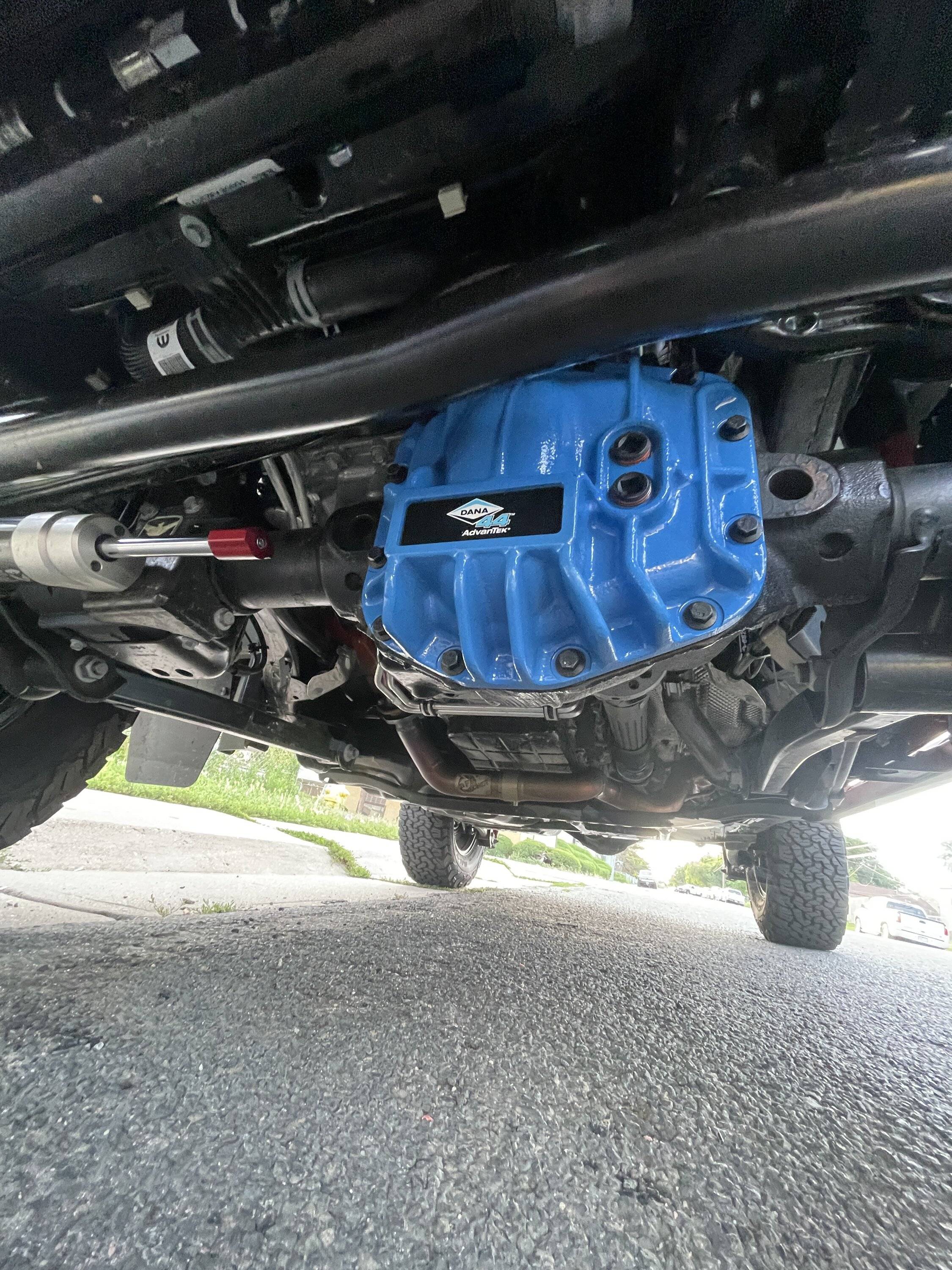 Jeep Wrangler JL Differential oil change IMG_2059