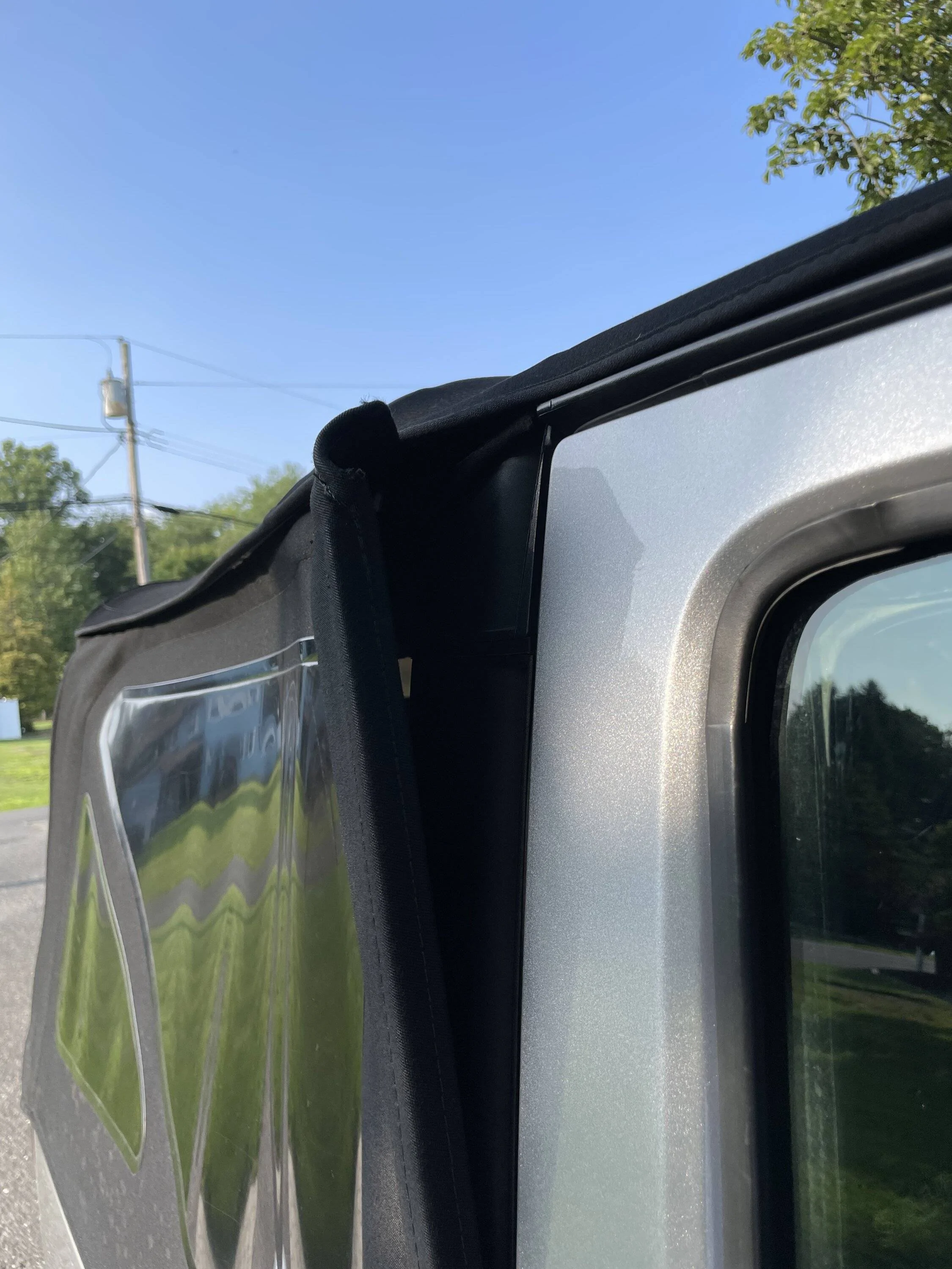 Jeep Wrangler JL Soft top issue. IMG_6708