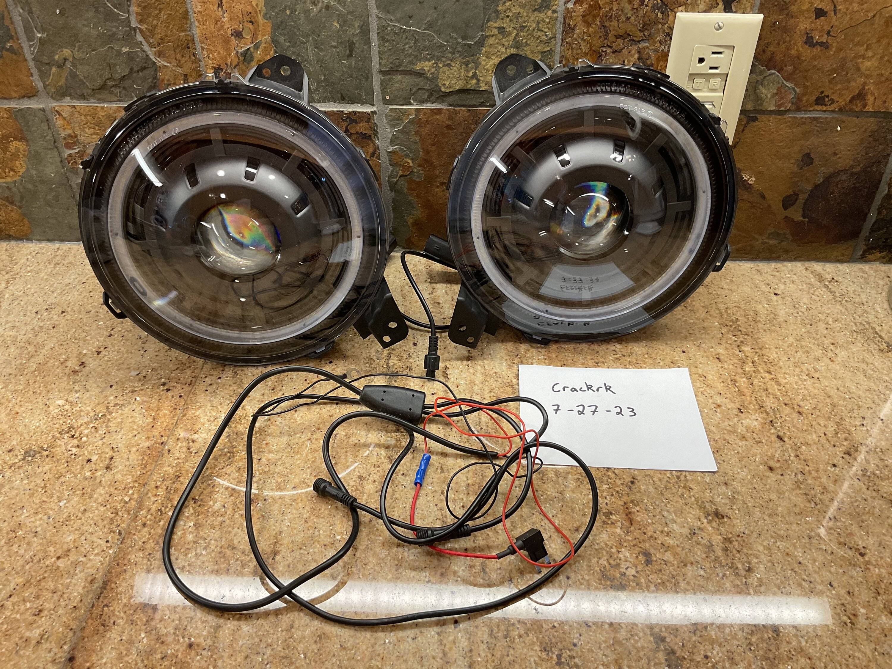 Jeep Wrangler JL Oracle Oculus LED Headlights IMG_4635