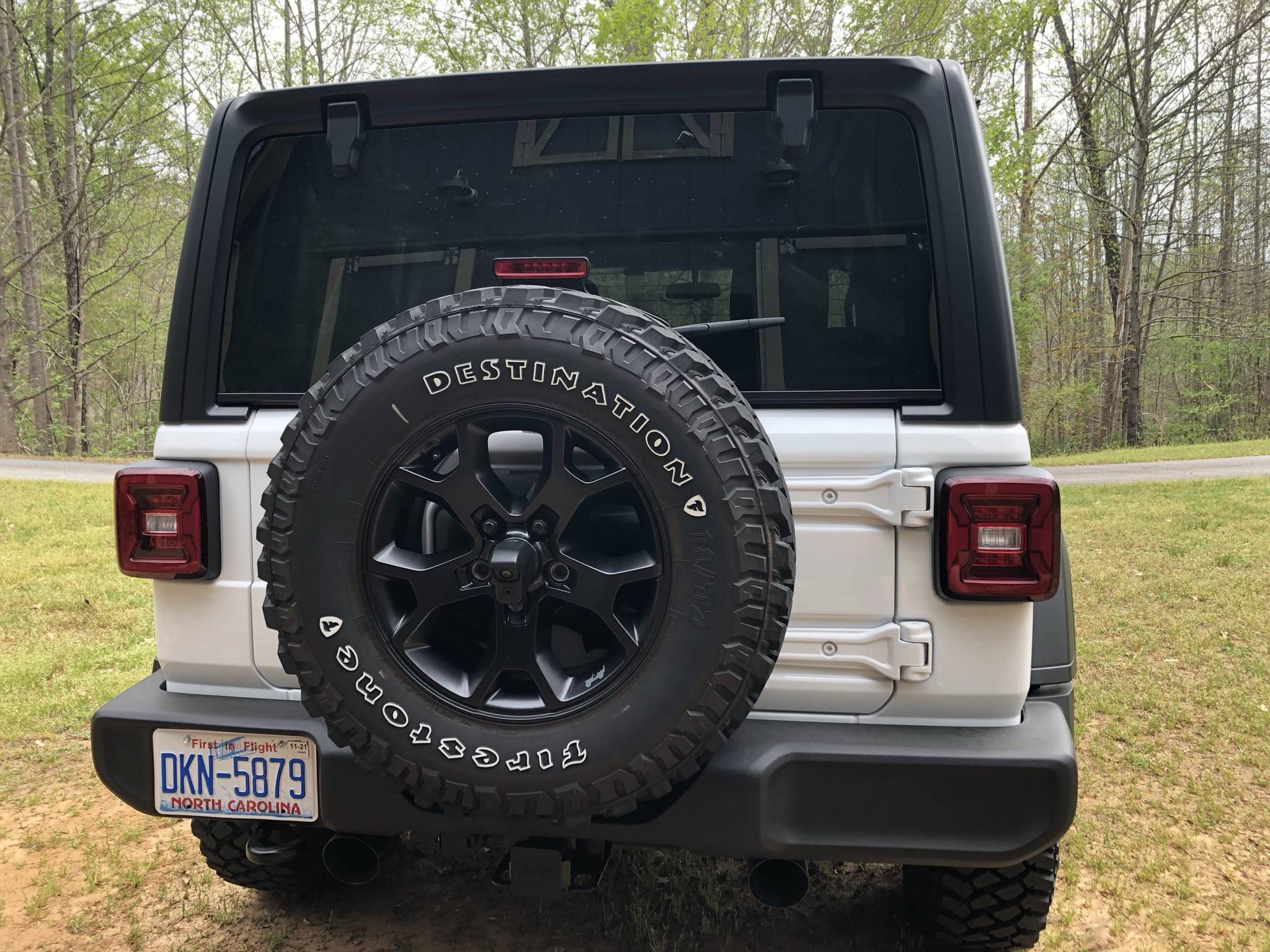 Jeep Wrangler JL Smoked LED tail lights recommendations? IMG_2666