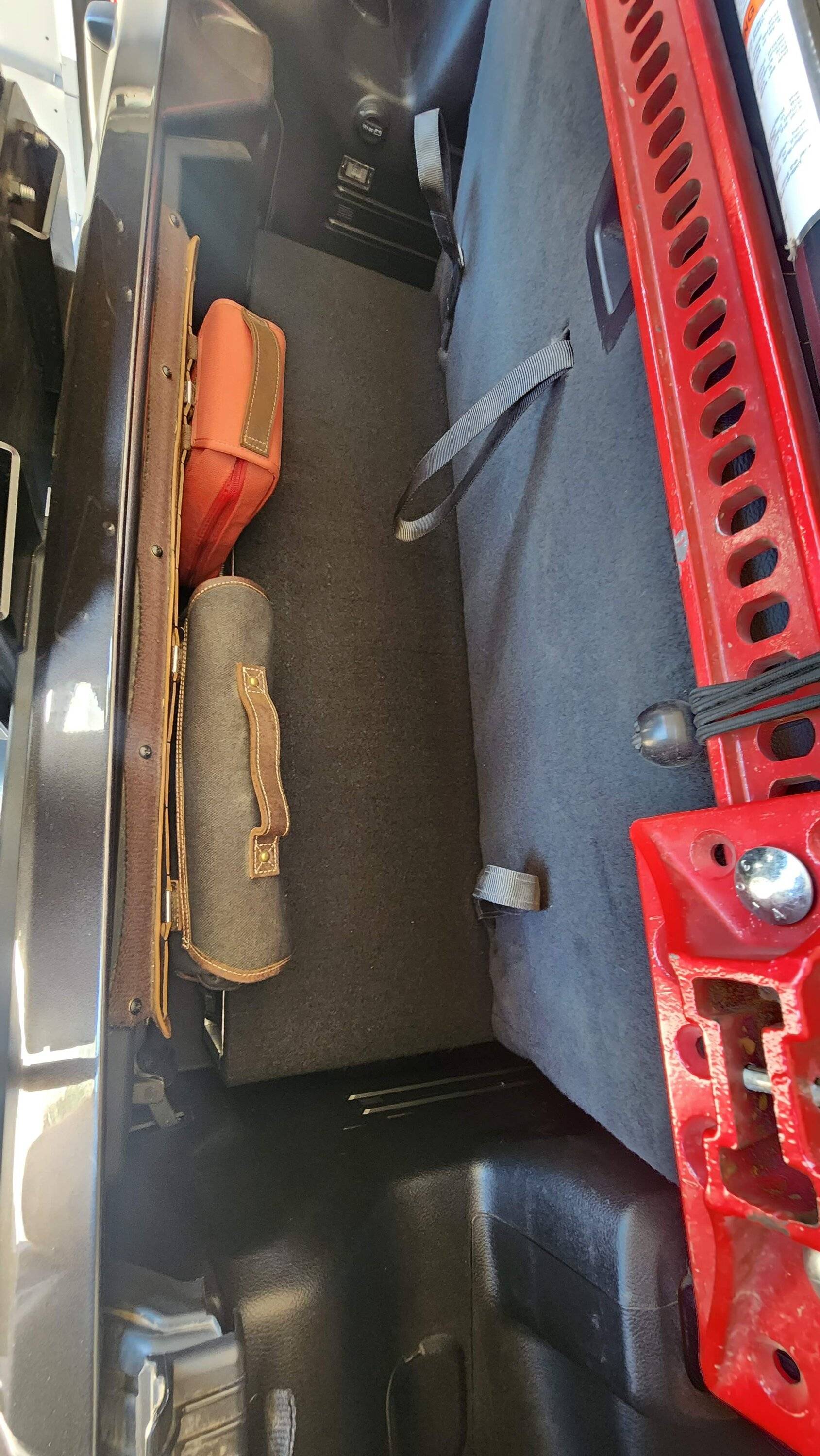 Jeep Wrangler JL I built a box for tools and gear. 20230704_142430