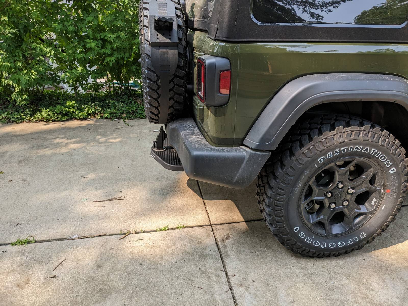 Jeep Wrangler JL What do you do for the height-challenged? D680C5A0-3EBC-45FC-A36B-6300861E469B