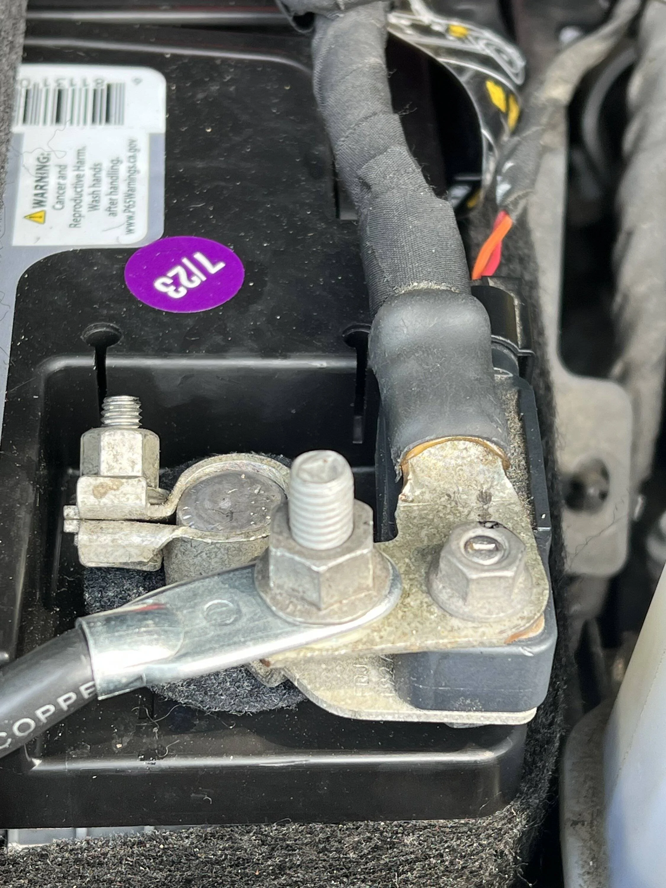 Jeep Wrangler JL Jumperless Aux Battery Bypass IMG_3489