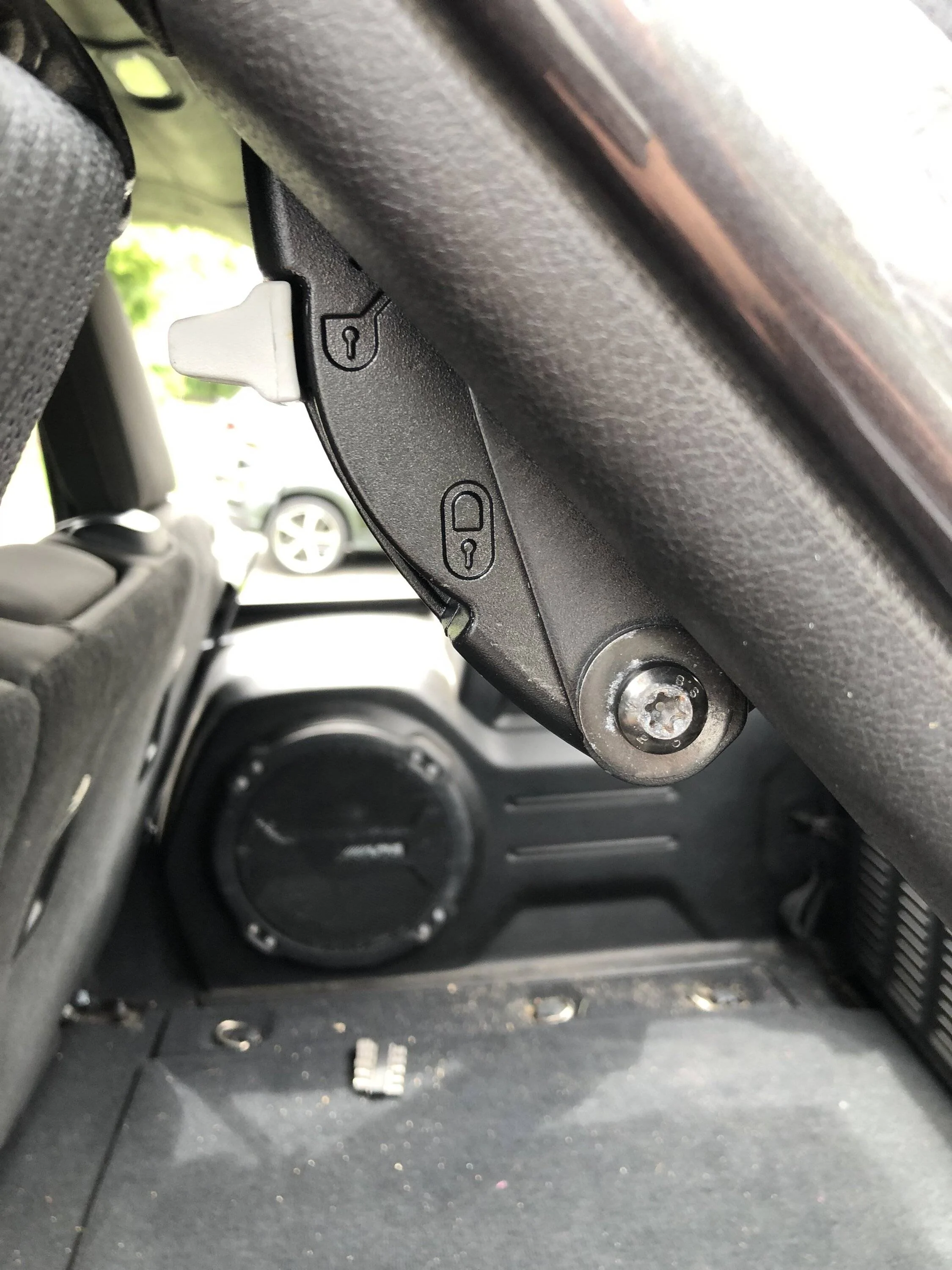 Jeep Wrangler JL Need Some Soft Top Help - Frustration Level: 100 IMG_8321