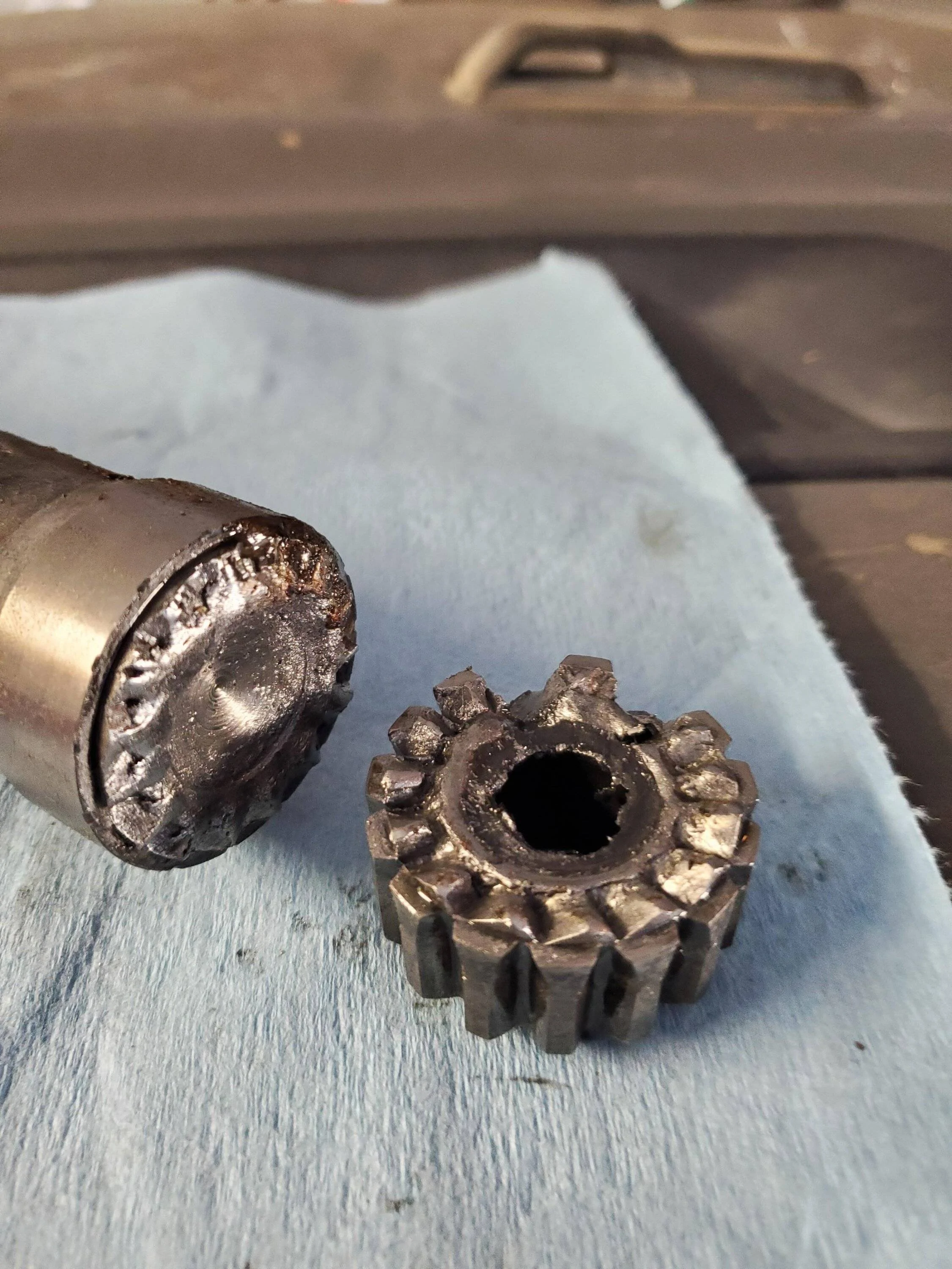 Jeep Wrangler JL Broke something in front axle? processed-998b7b8d-24f9-4a39-8f2f-d1e7b746df00_yPpVyLAR