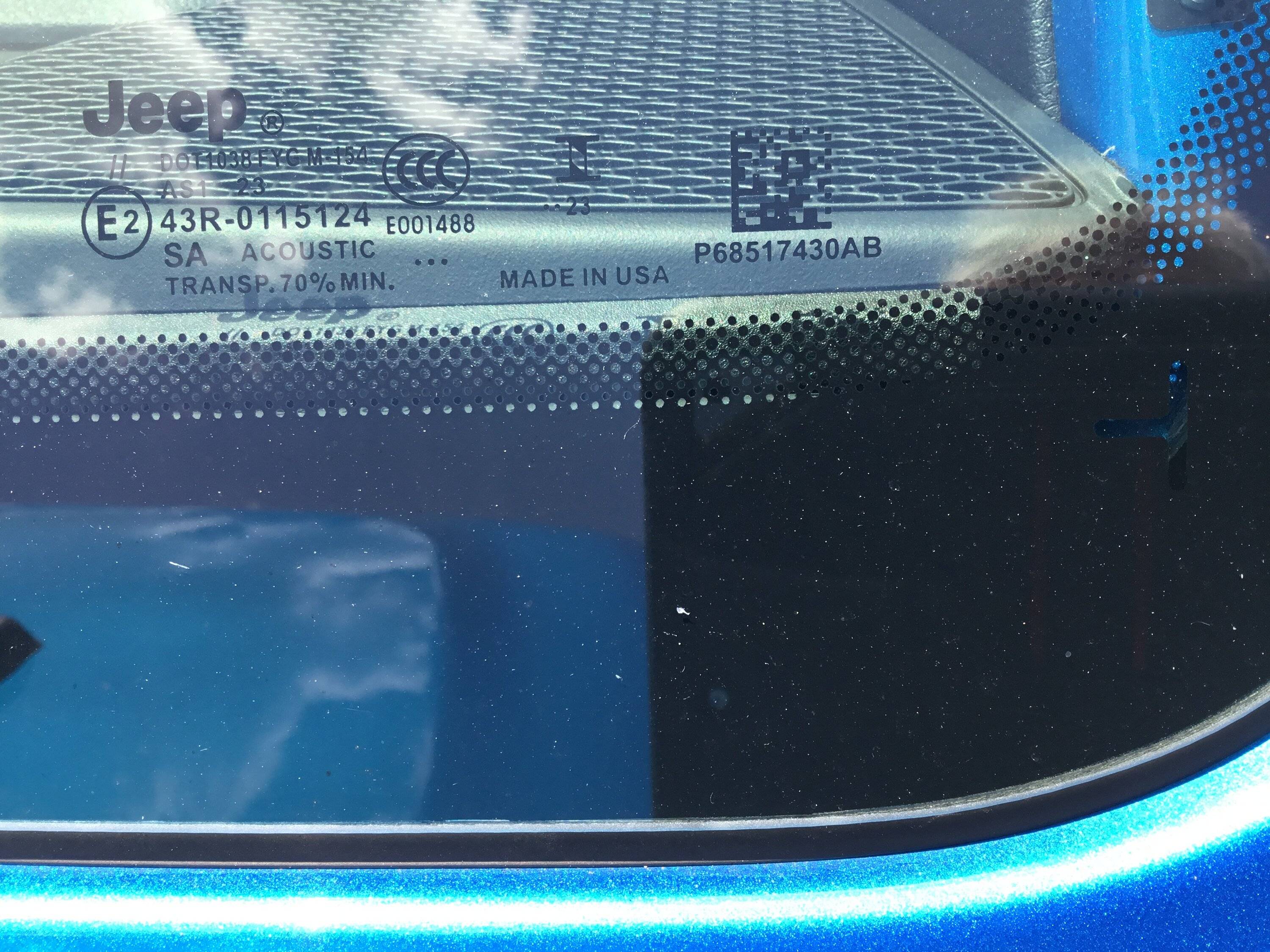 Jeep Wrangler JL New 2024 windshield cracked already 1270FEE7-0F20-439F-BB64-3183F2BDD798