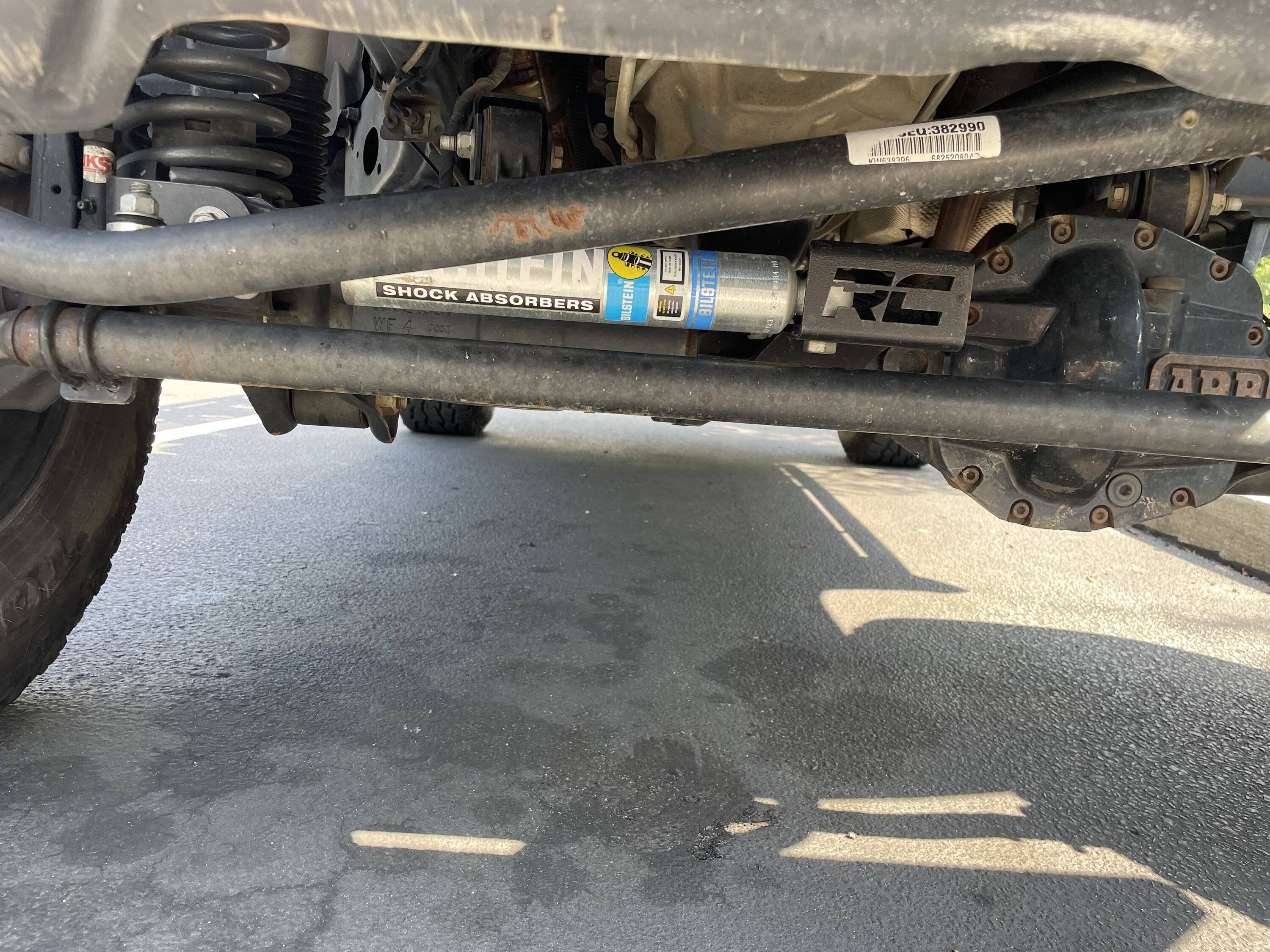 Jeep Wrangler JL Thoughts on Track Bar relocation brackets. IMG_8927