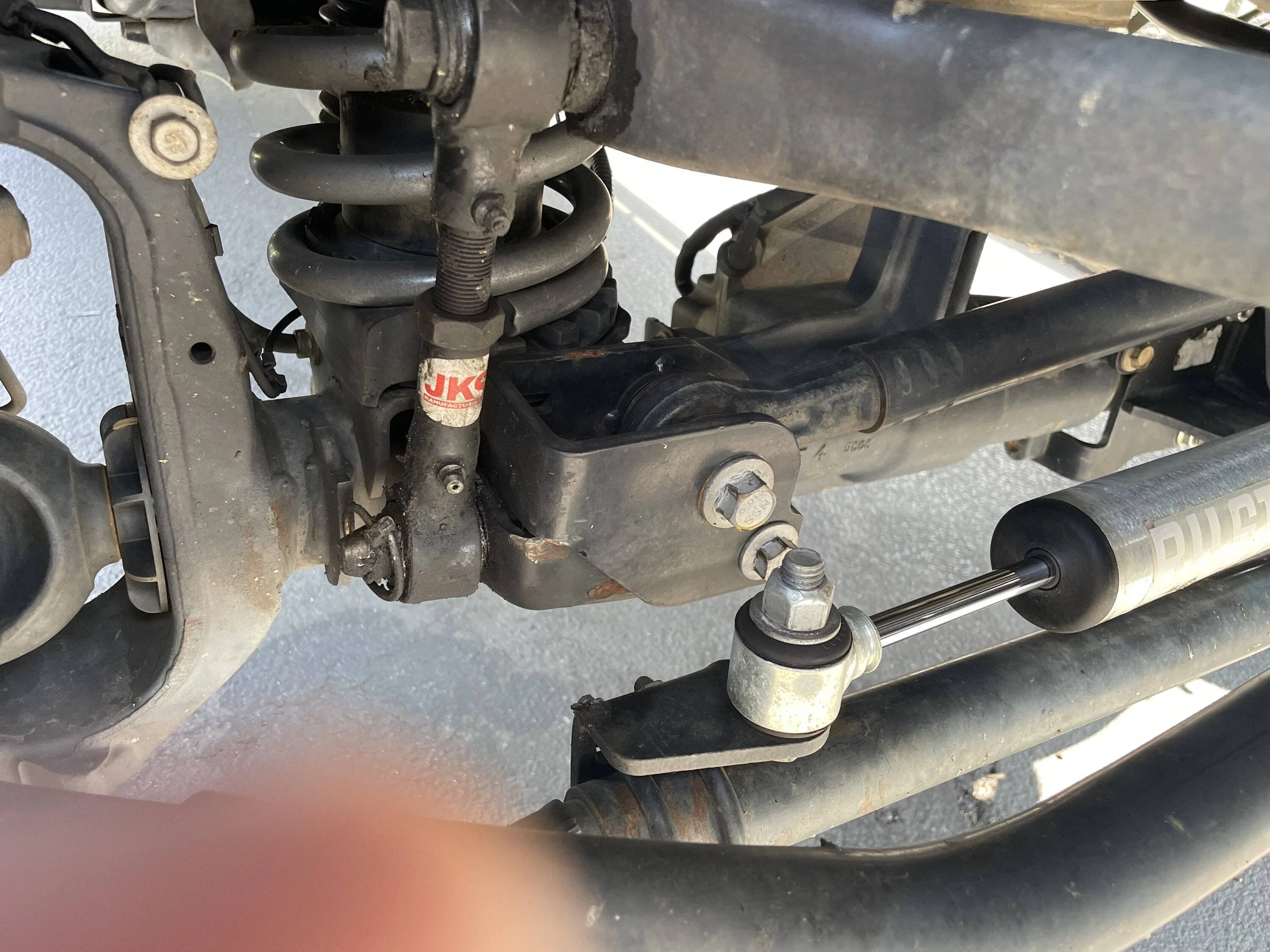 Jeep Wrangler JL Thoughts on Track Bar relocation brackets. IMG_8926