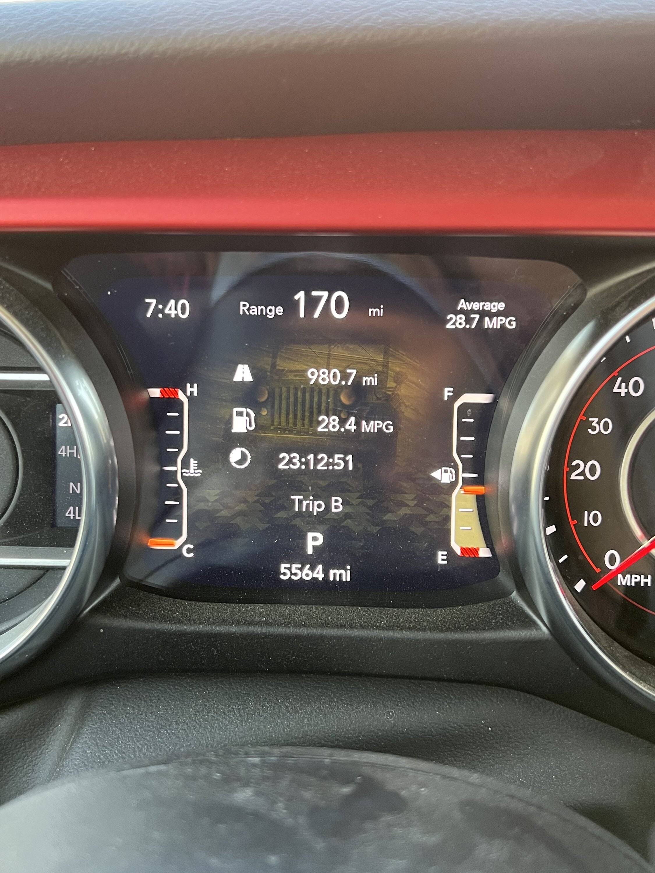 Jeep Wrangler JL Post pics of your 20+ MPG! (average per tank) 180224E1-2E53-4207-A3AB-30BC51A6D30A