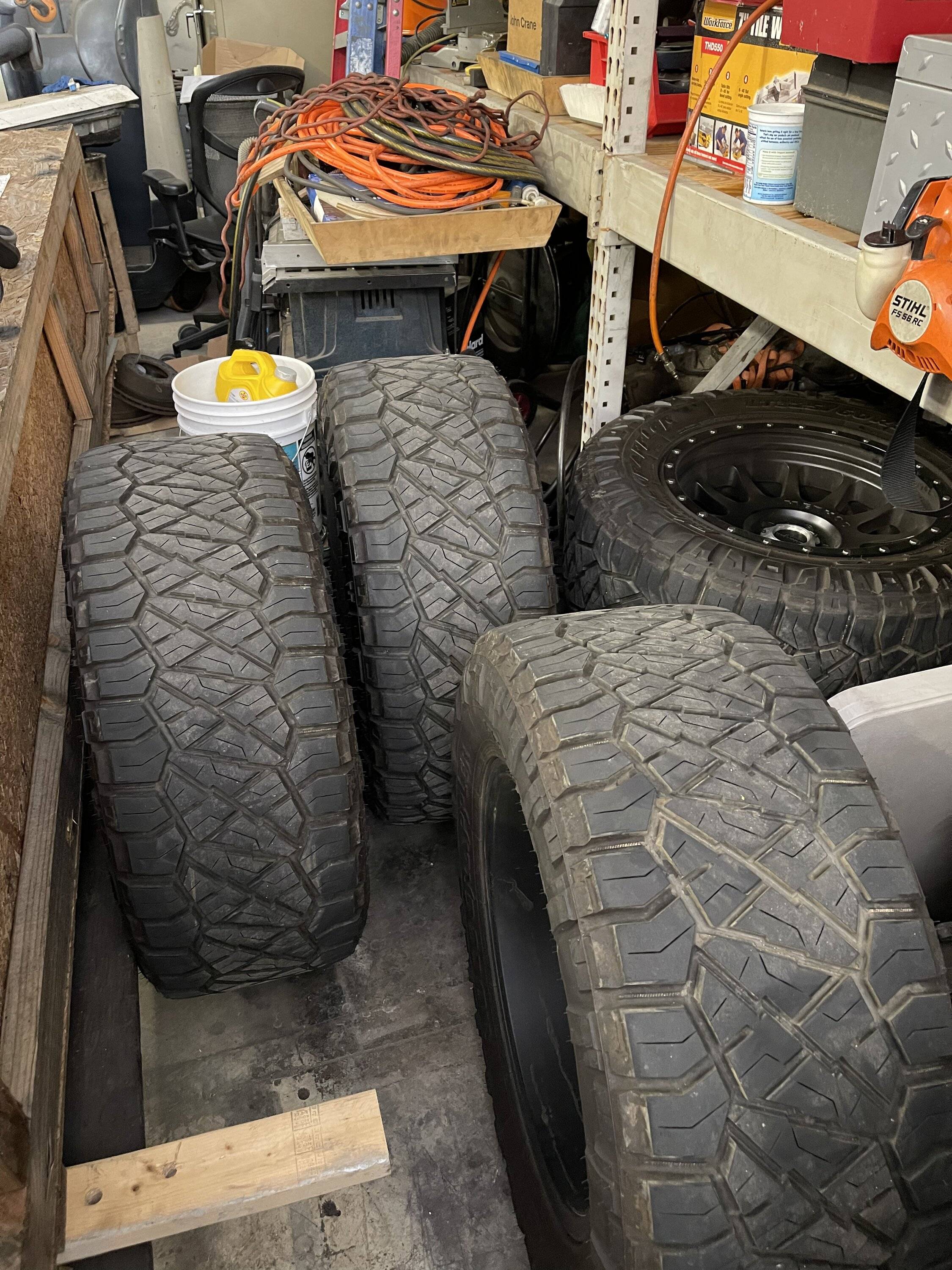 Jeep Wrangler JL Method 605/nitto ridge grapplers 9AB57055-AEC8-48ED-8C7E-90311DFD6B60