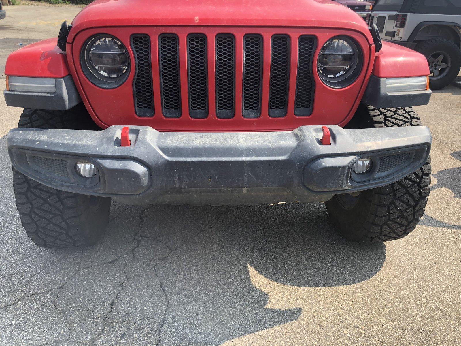 Jeep Wrangler JL Aftermarket stubby bumpers 8BD28467-F2BF-4E08-ADB1-E80717054EDD