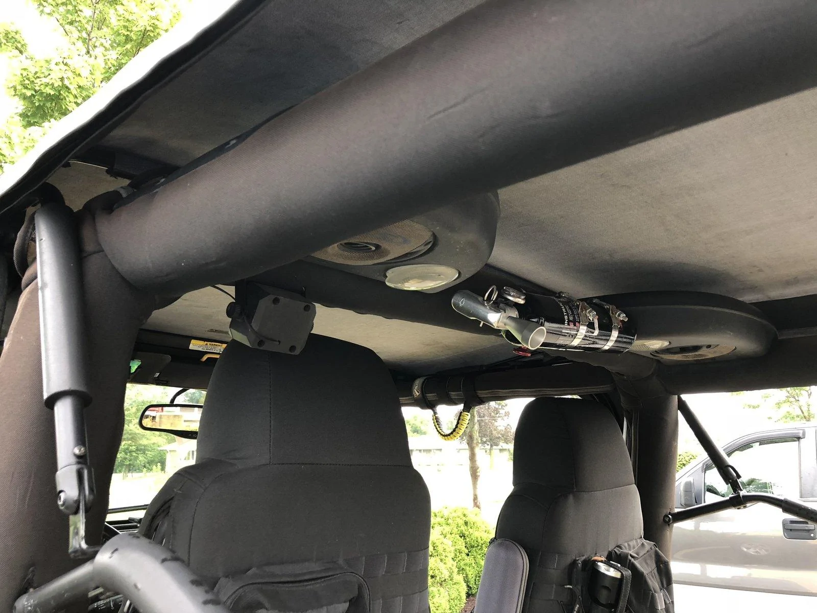 Jeep Wrangler JL Fire Extinguisher etc for JLU IMG_0717