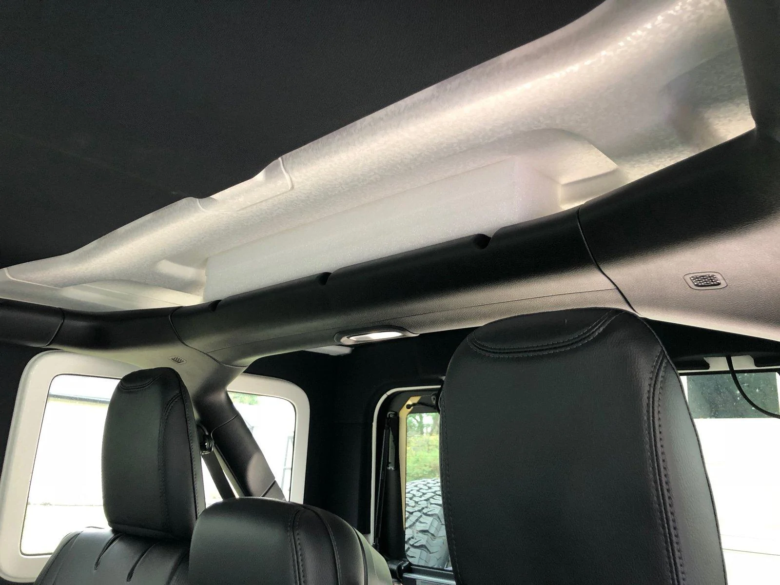 Jeep Wrangler JL Hard top wind noise IMG_8452
