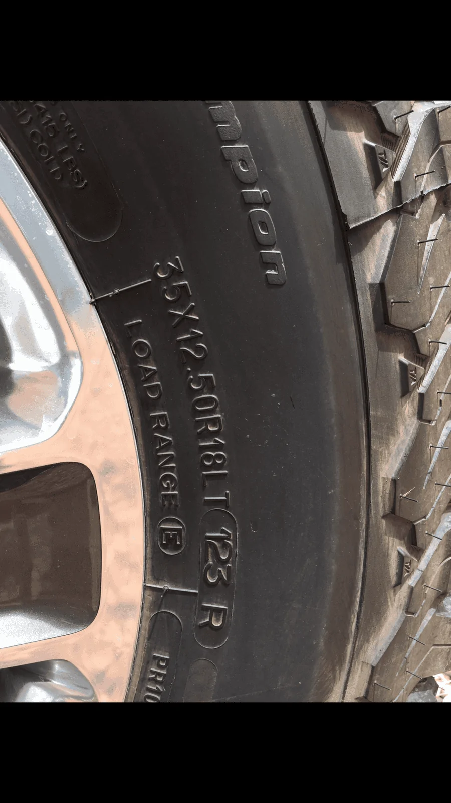 Jeep Wrangler JL Discount Tire Mounted Load Range E instead of C 06962AC4-B79D-4595-8BEE-28E39BB71D01