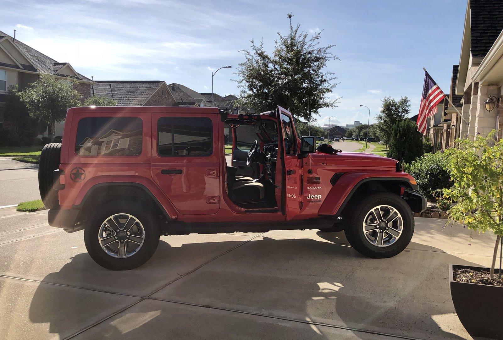 Jeep Wrangler JL Past and present pictures 5F6056C8-05D2-4B6B-A7C2-46CC3FC649A9