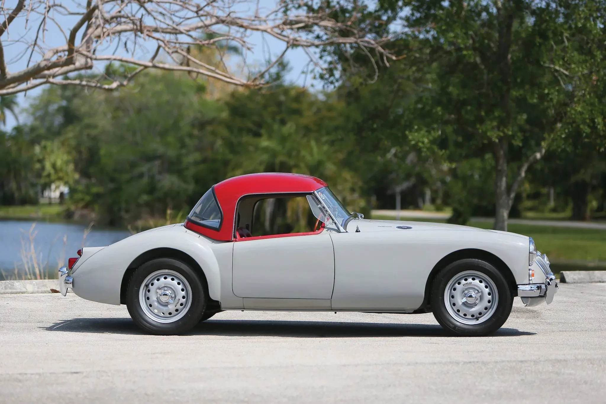 Jeep Wrangler JL Dropped my door 1959-MG-MGA-Twin-Cam-Side-Profile-scaled.jpg copy