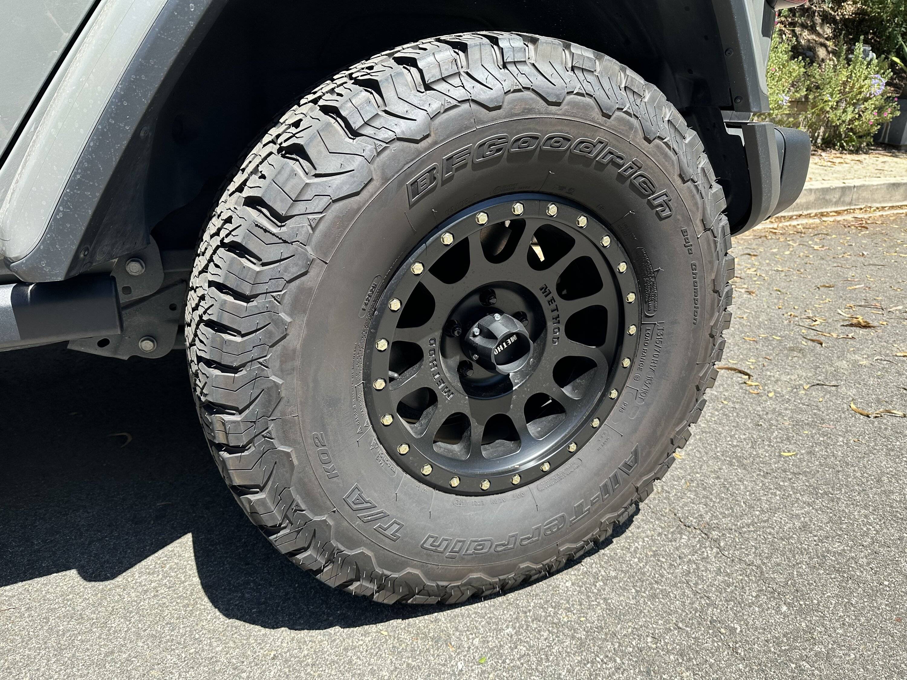 Jeep Wrangler JL 35" KO2 w/ Wheels for Trade IMG_0688