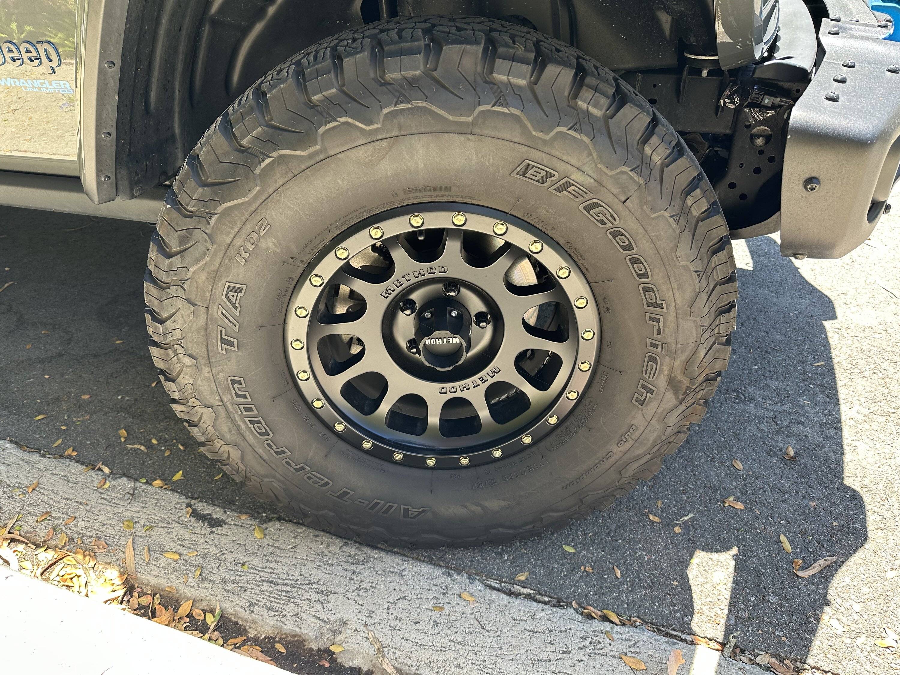Jeep Wrangler JL 35" KO2 w/ Wheels for Trade IMG_0691
