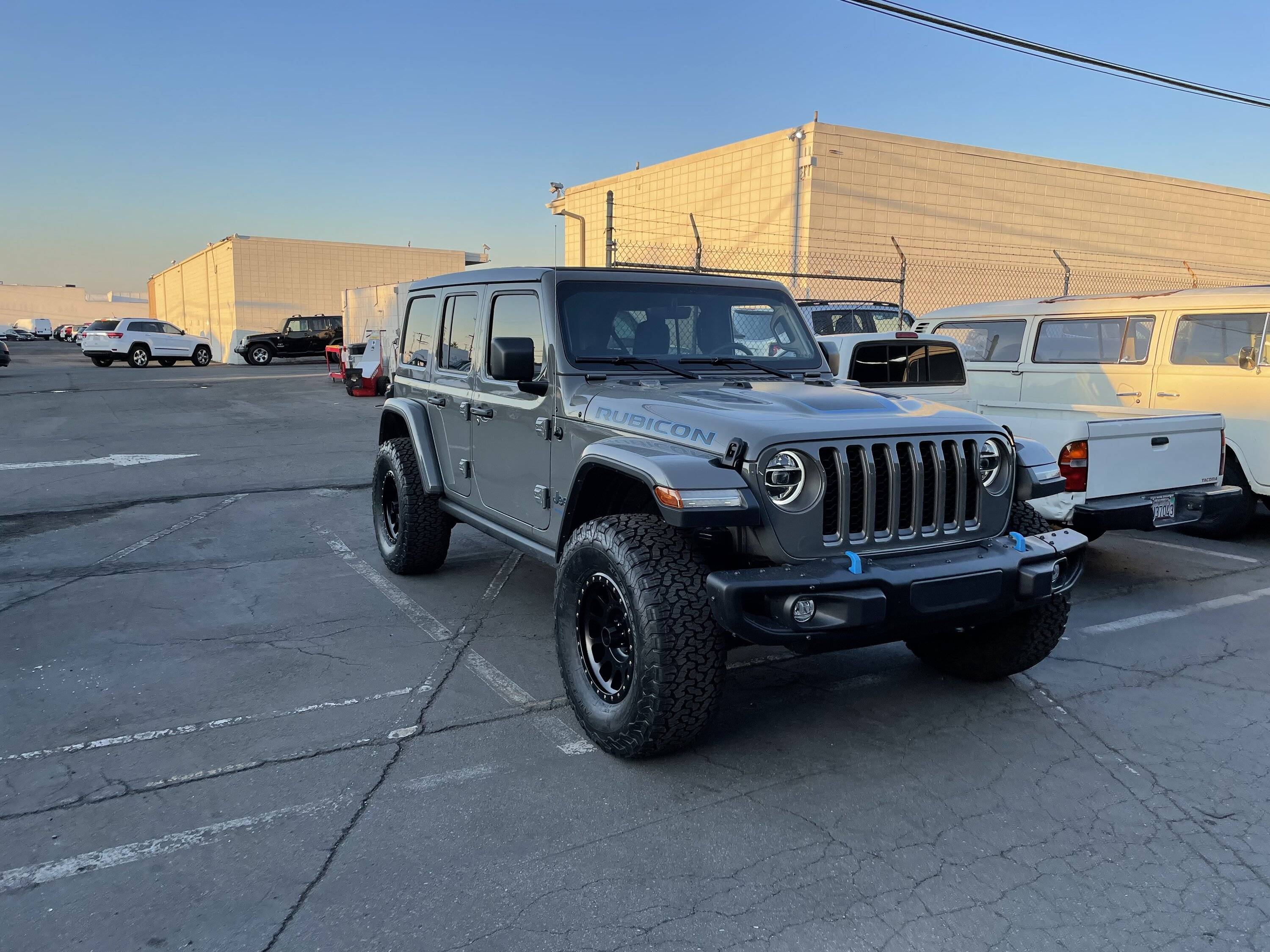 Jeep Wrangler JL 35" KO2 w/ Wheels for Trade 66753091563__6B23647B-514D-4C02-BDCE-29EEA01DD368.fullsizerender