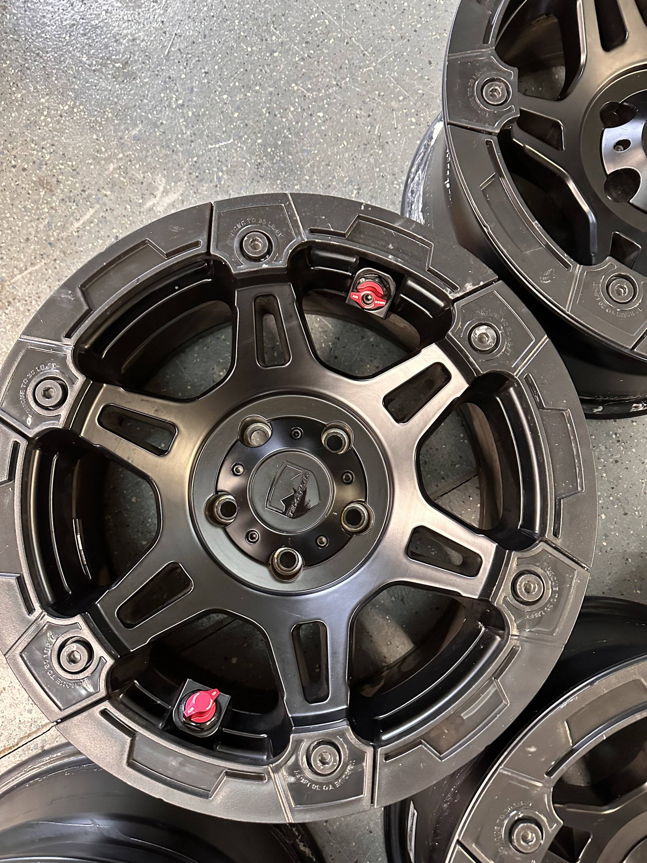Jeep Wrangler JL Teraflex Nomad Split Spoke Wheels IMG_2752