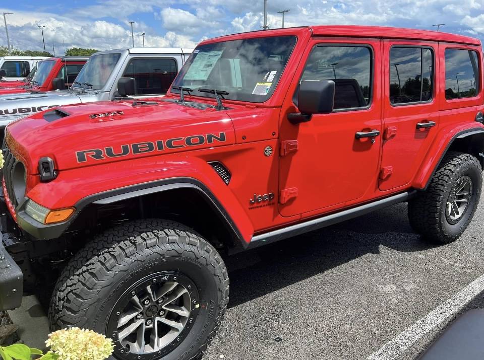 Jeep Wrangler JL 2024 Order Waiting Room IMG_8230