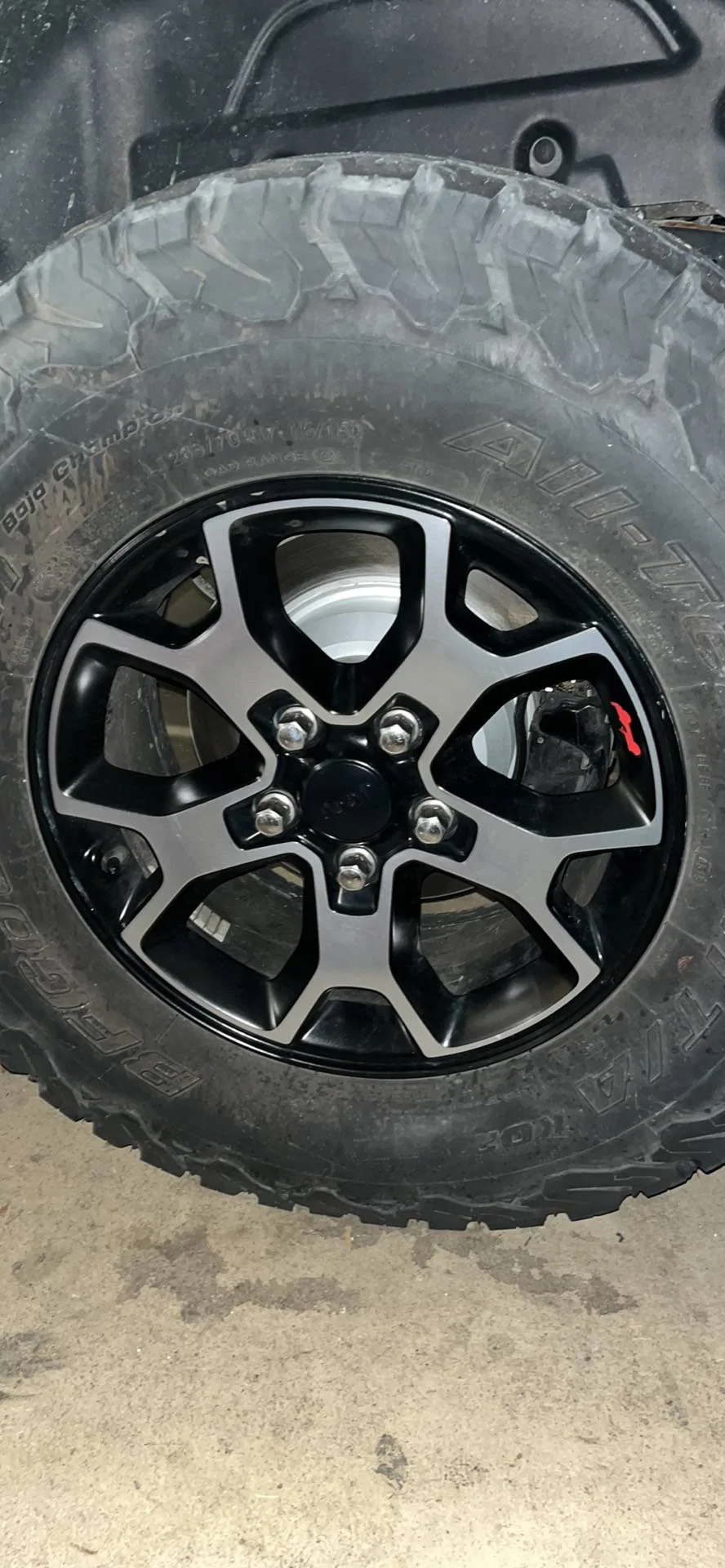 Jeep Wrangler JL Rubicon takeoff’s 97021887-B64E-4F4F-A84F-B4CDEC40B3F6