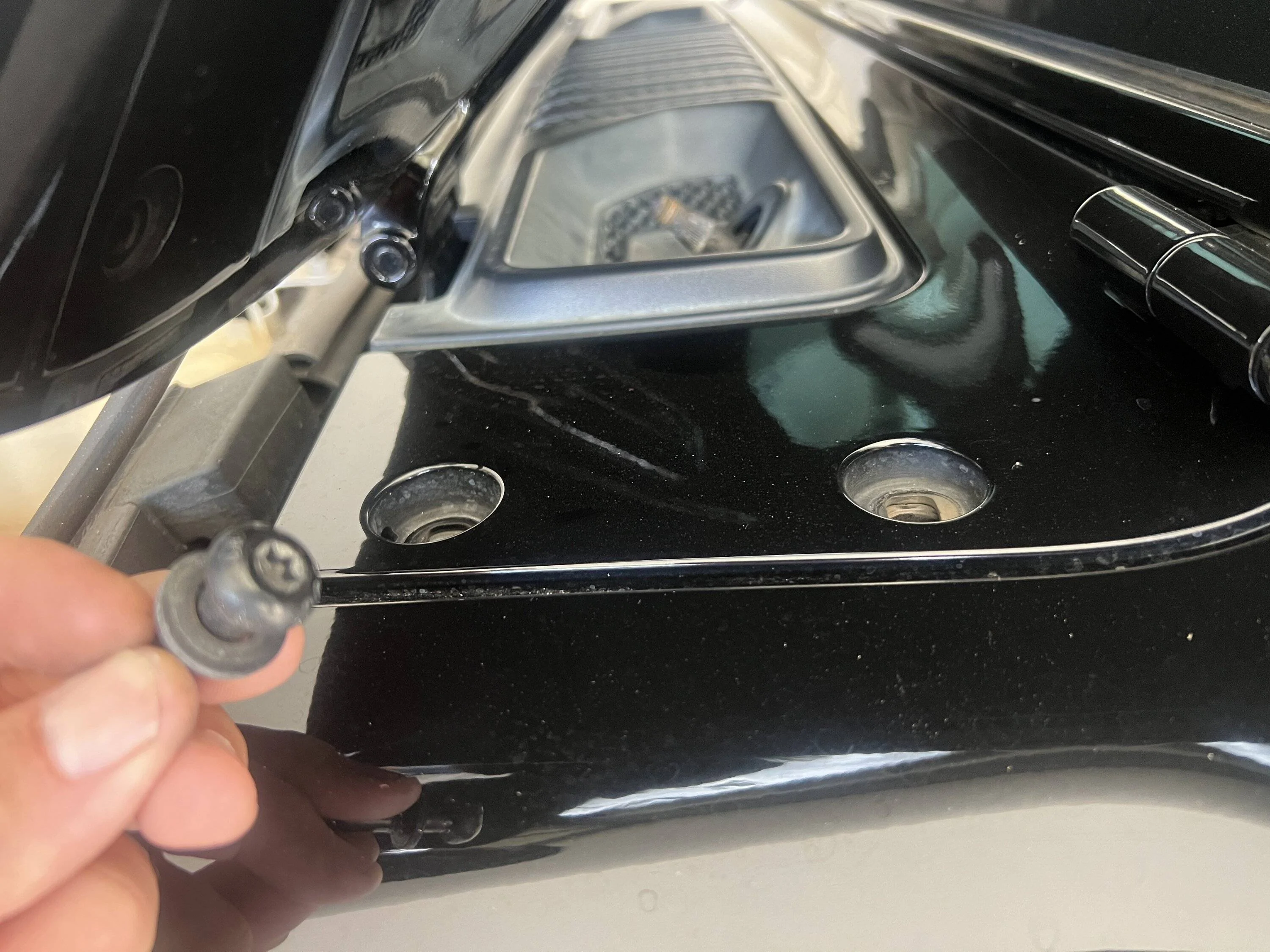 Jeep Wrangler JL Windshield Wiper Motor Failure IMG_2662
