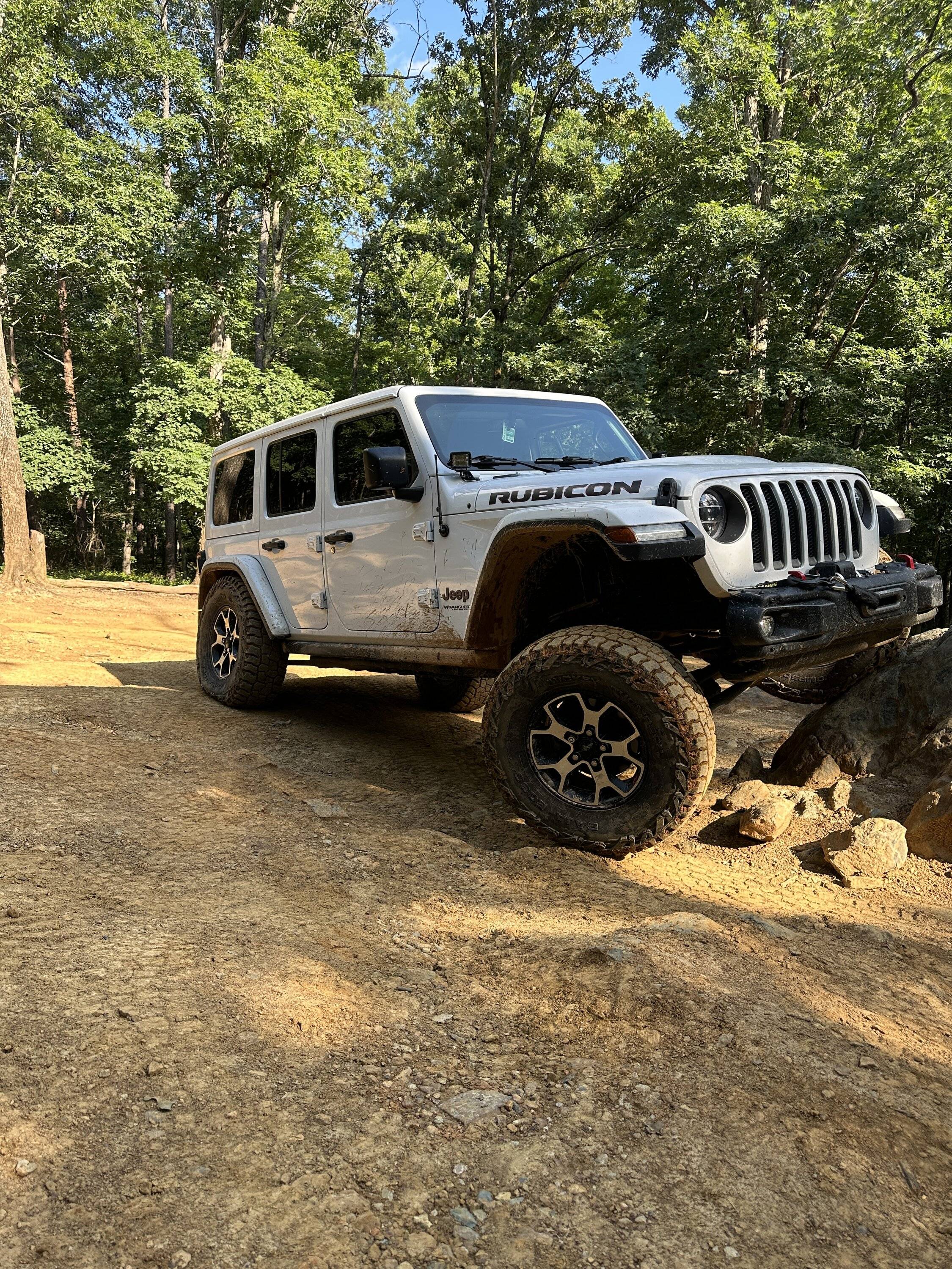 Jeep Wrangler JL Giveaway of the Month - August 2023 - Metalcloak Low Profile LED Tail Light Kit IMG_0967
