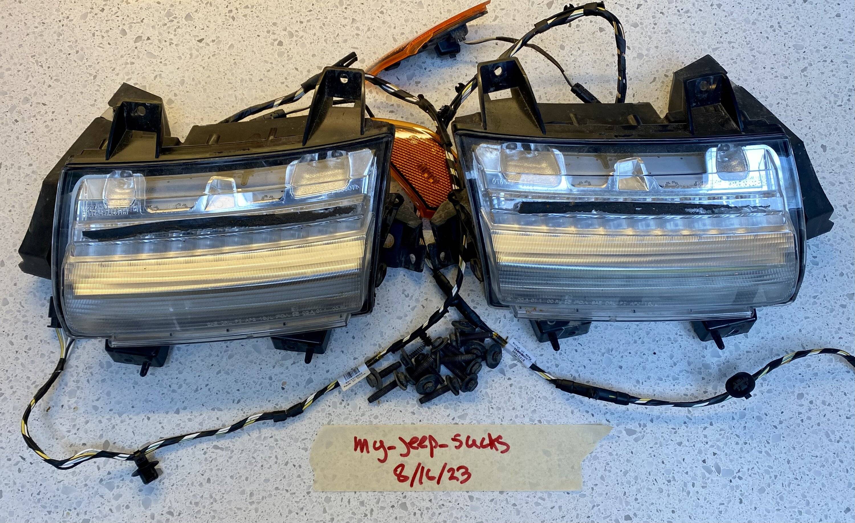 Jeep Wrangler JL LED fender running lights/DRL $50 8506C9D7-B88F-4BF1-AA41-02047BEA4B57