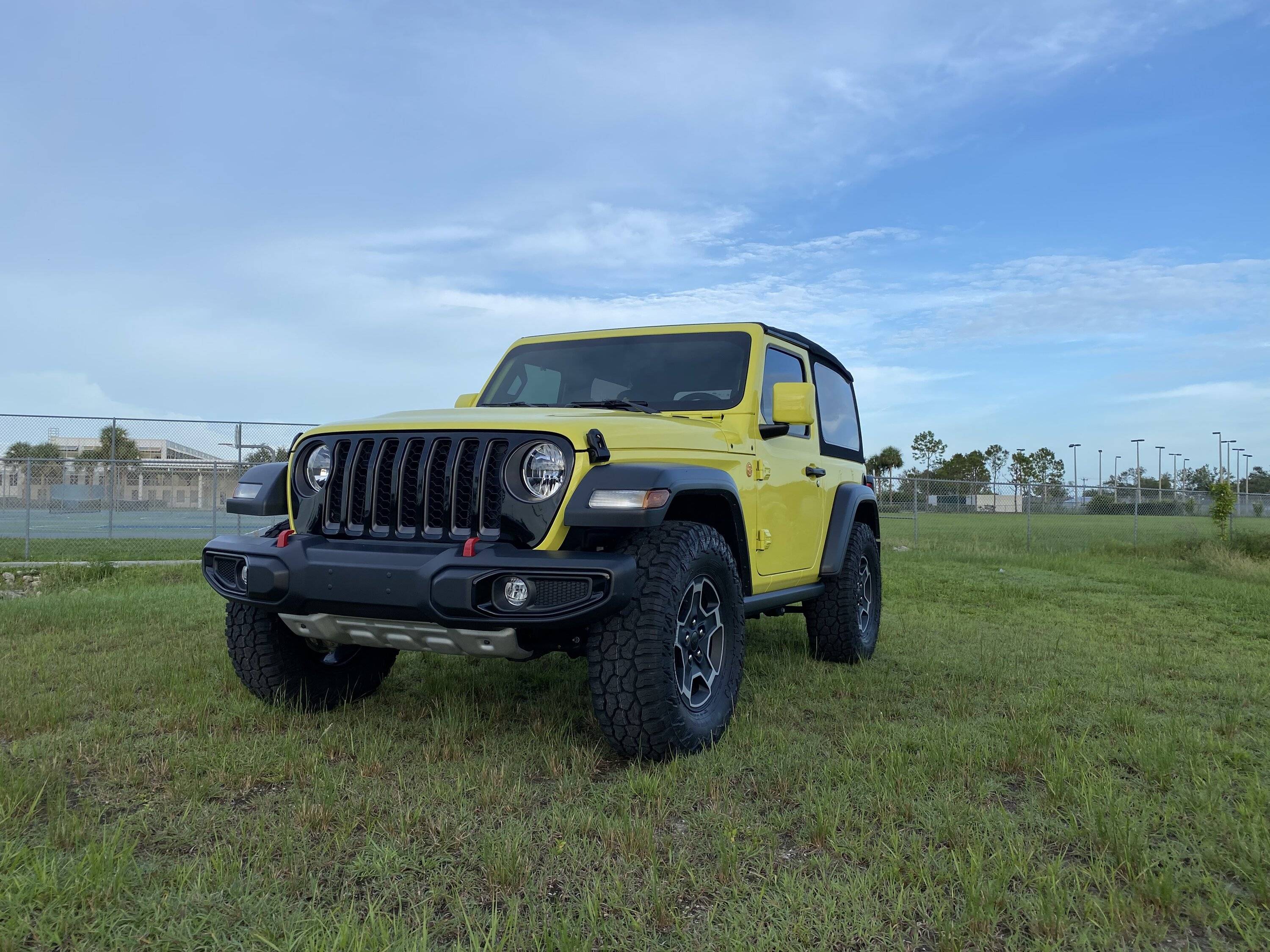 Jeep Wrangler JL Extremely factory sport 090B556D-BAAC-49F0-AF6A-66A27EFEC137