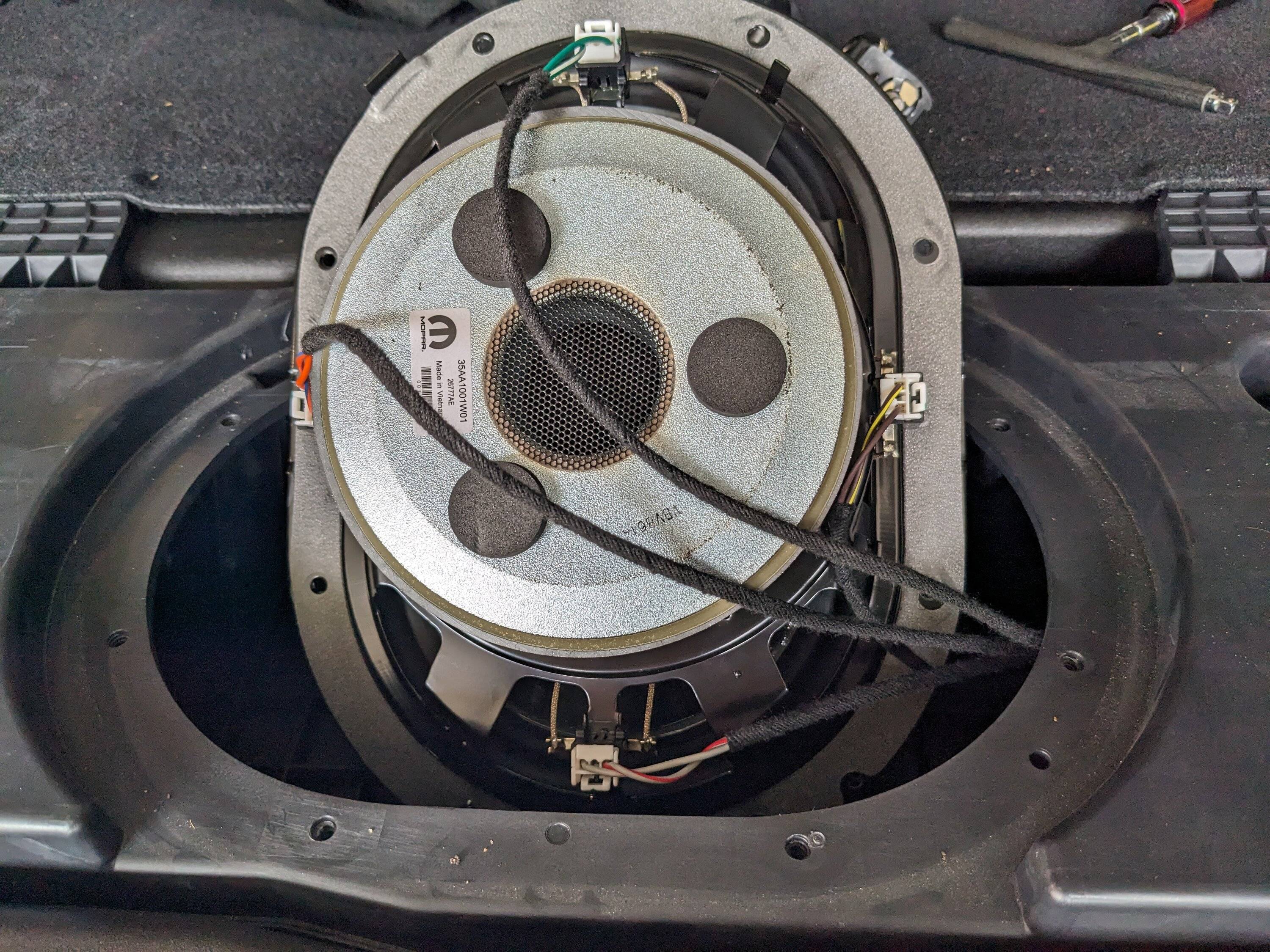Jeep Wrangler JL 2 door subwoofer wire locations? PXL_20230820_220725124