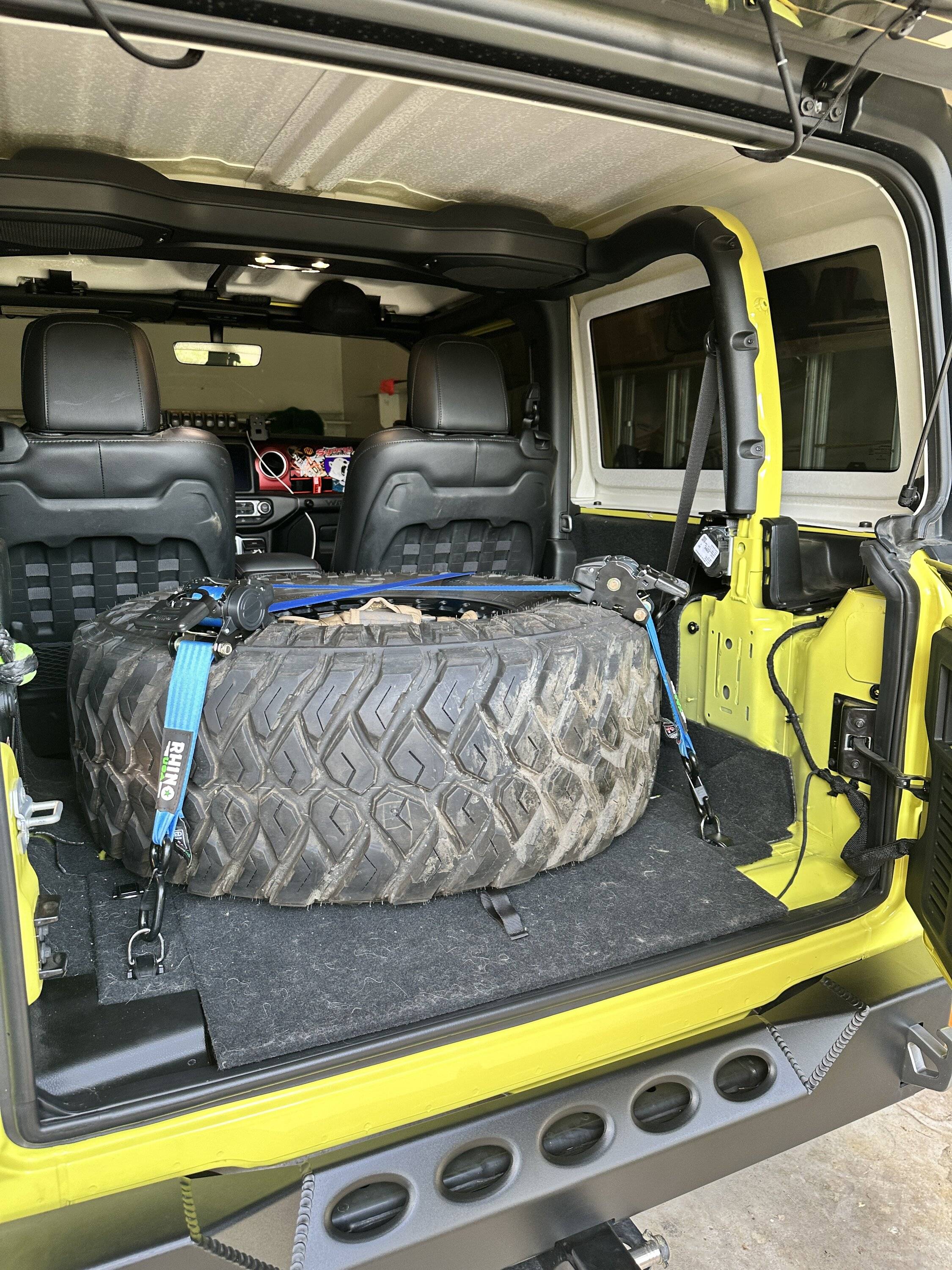 Jeep Wrangler JL Sub-woofer removal IMG_2555