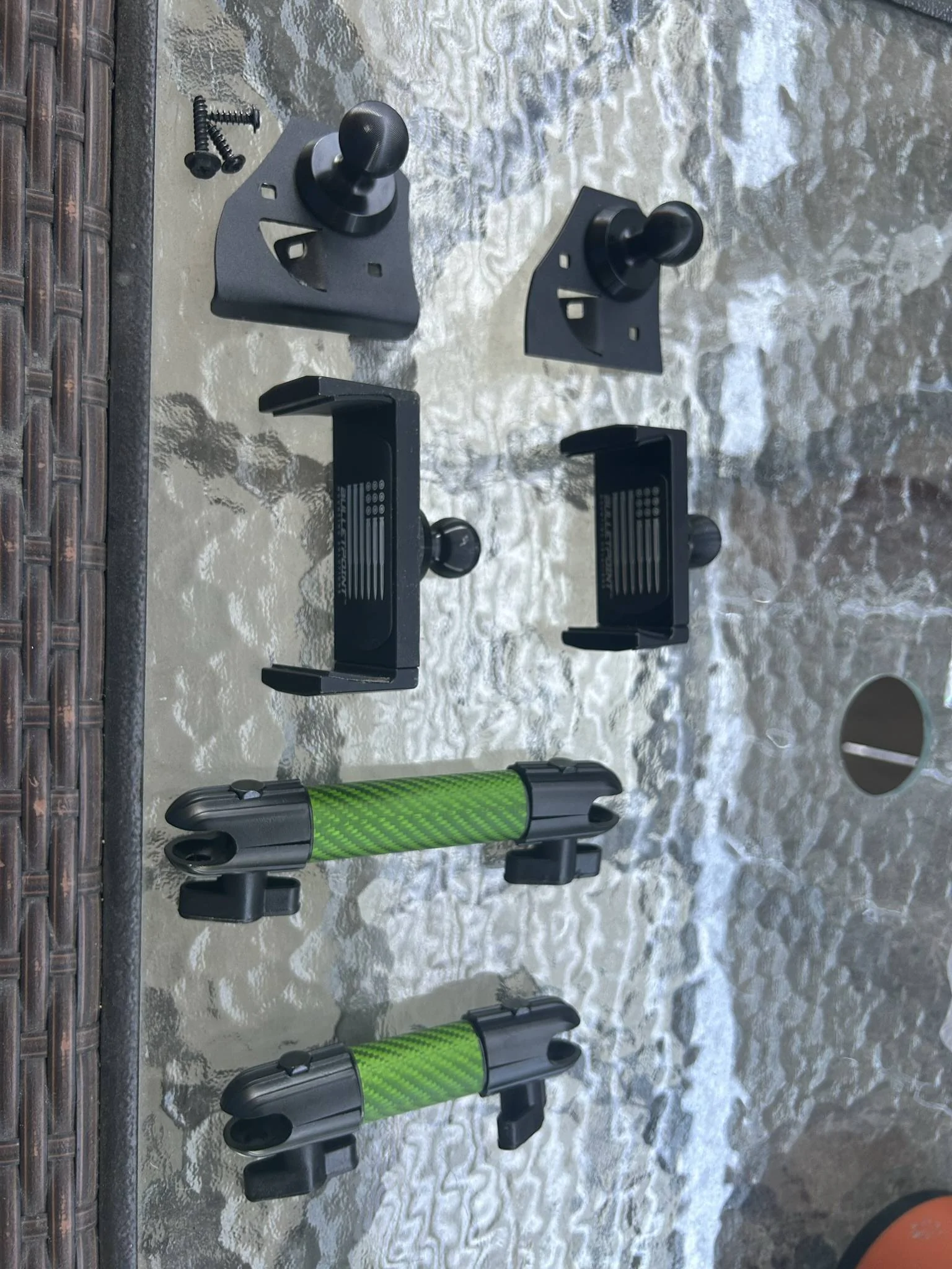 Jeep Wrangler JL Bullet Point phone mount with extras $80 IMG_0099