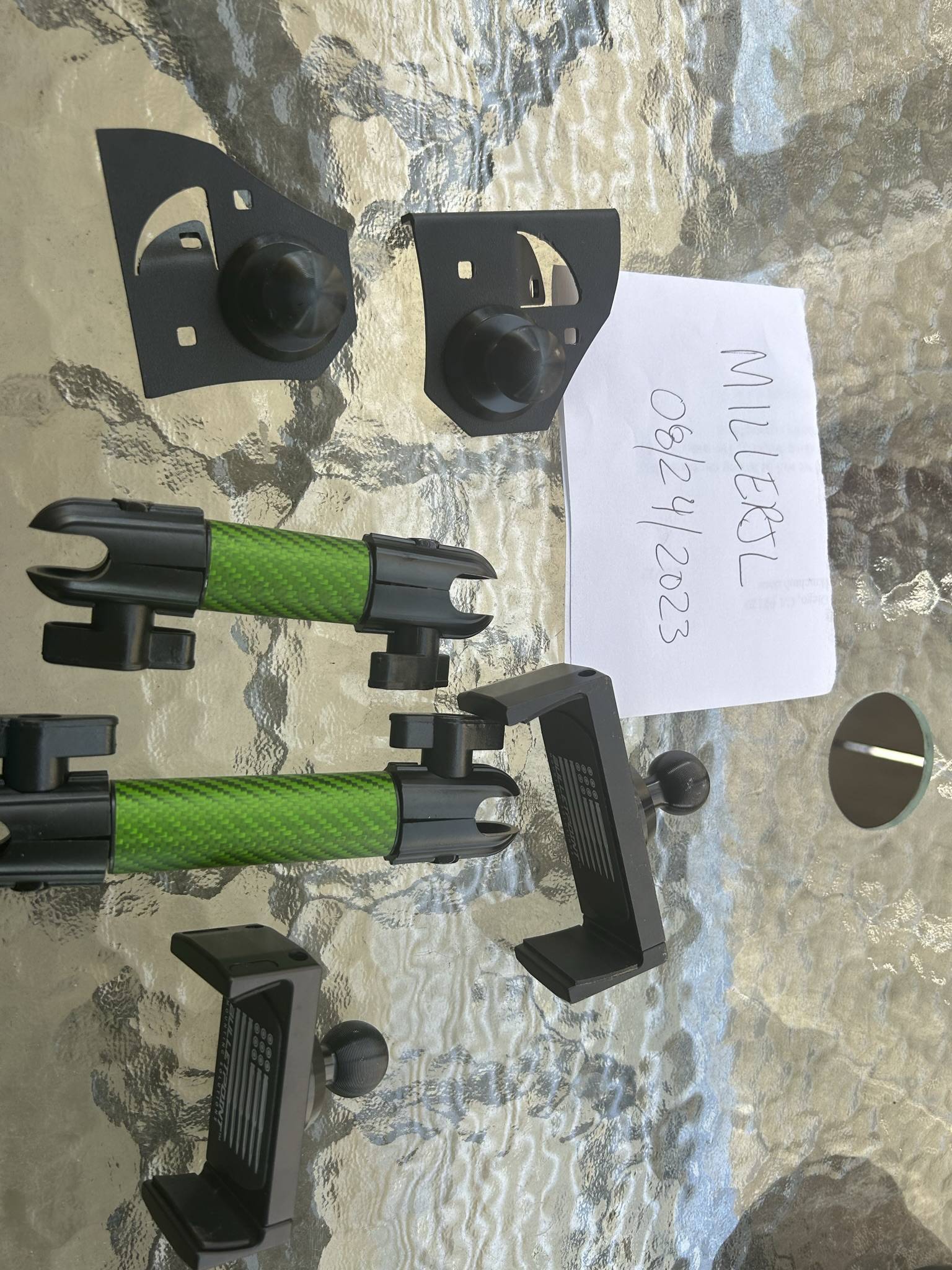 Jeep Wrangler JL Bullet Point phone mount with extras $80 IMG_0107.JPEG
