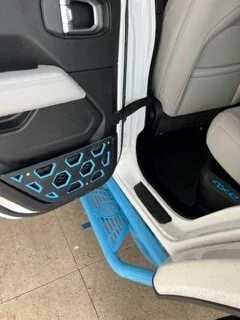 Jeep Wrangler JL has anyone cut their door netting? Back Molli