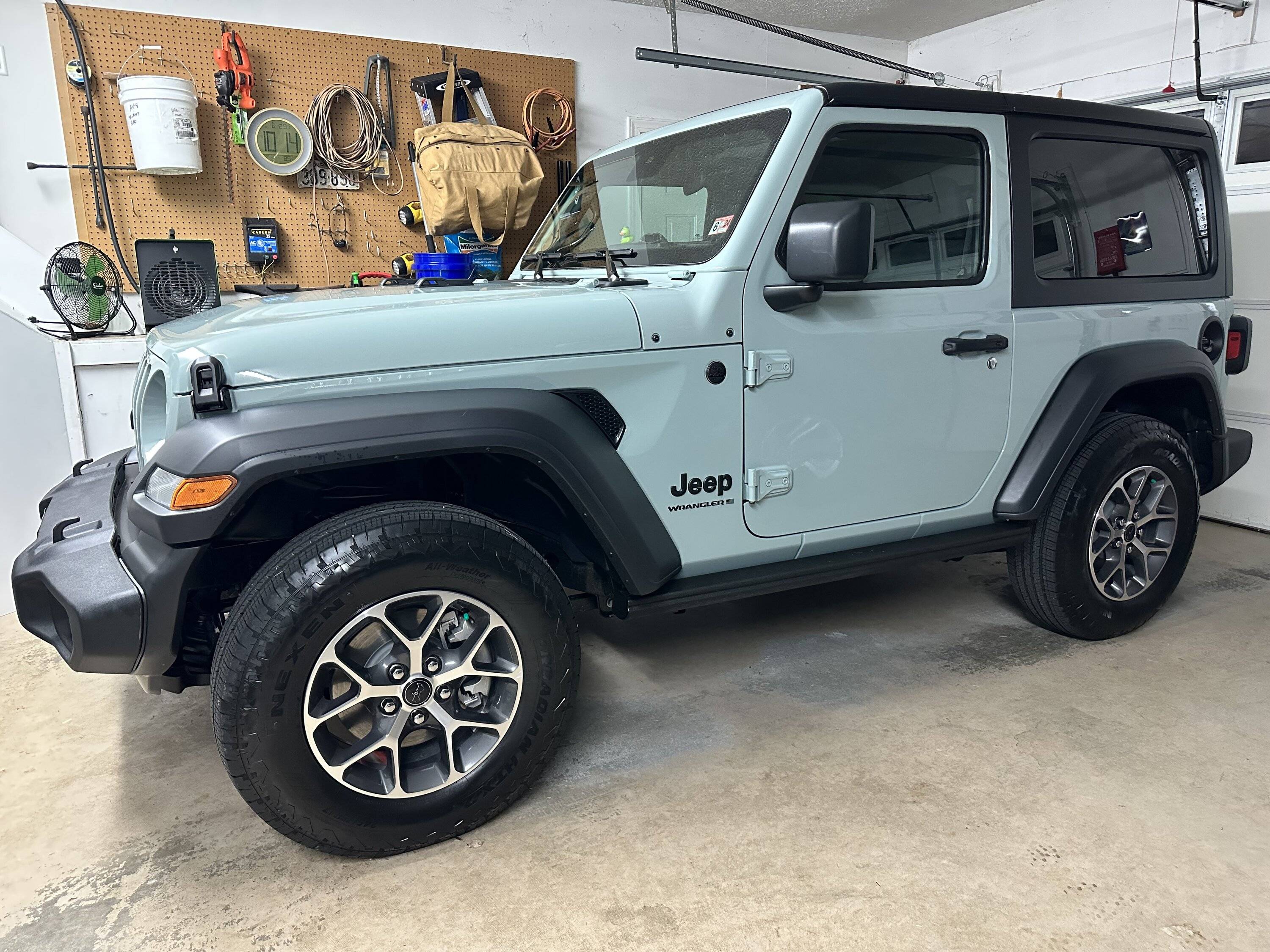 Jeep Wrangler JL 2024 Order Delivery Room IMG_8660