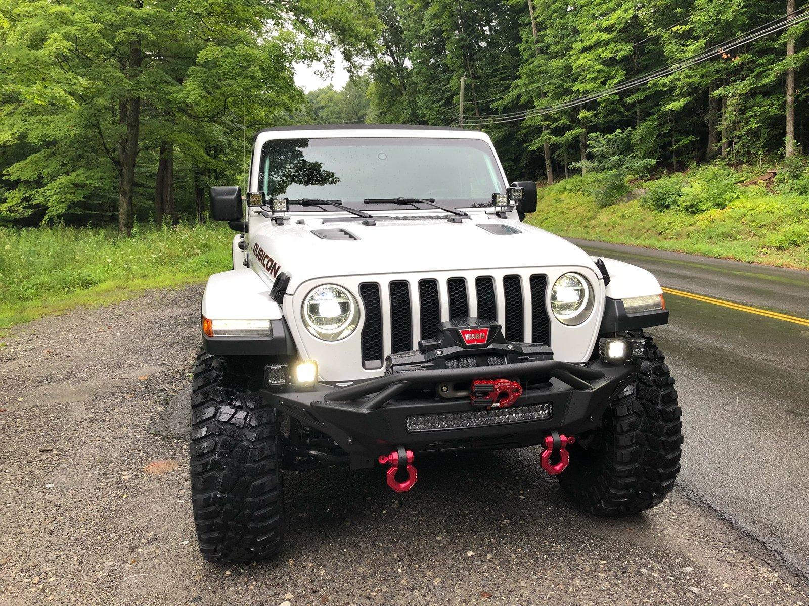 Jeep Wrangler JL JL Rubicon Bright White Owners Please Post Pics w/ Aftermarket wheels & Tires 7DA7A612-040D-45A1-B78A-EA5E65D345A7
