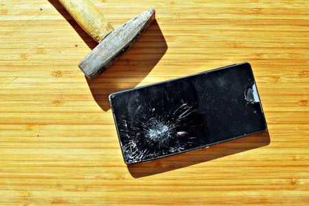 Jeep Wrangler JL Jeep humor waiting room ( ** NO POLITICS ** ) 88902891-smashed-phone-screen-on-a-table-with-a-hammer