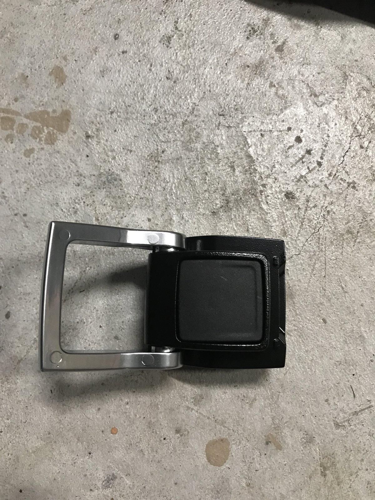 Jeep Wrangler JL Small Square Keepers. image