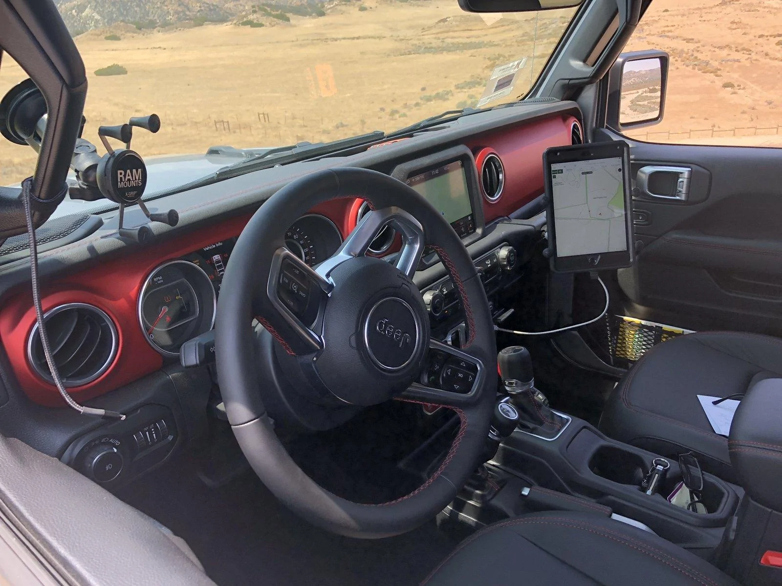 Jeep Wrangler JL Cell Phone Mounting C9AFD7AF-1216-4DDA-AE3E-379750EE3CD8